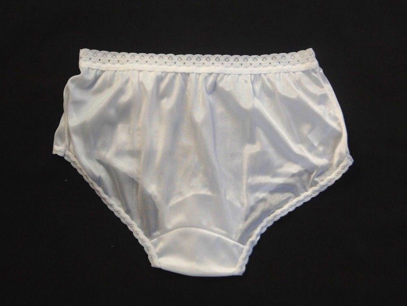 Carole 40 Denier 100% Nylon White Hipster Brief Size 7/Large