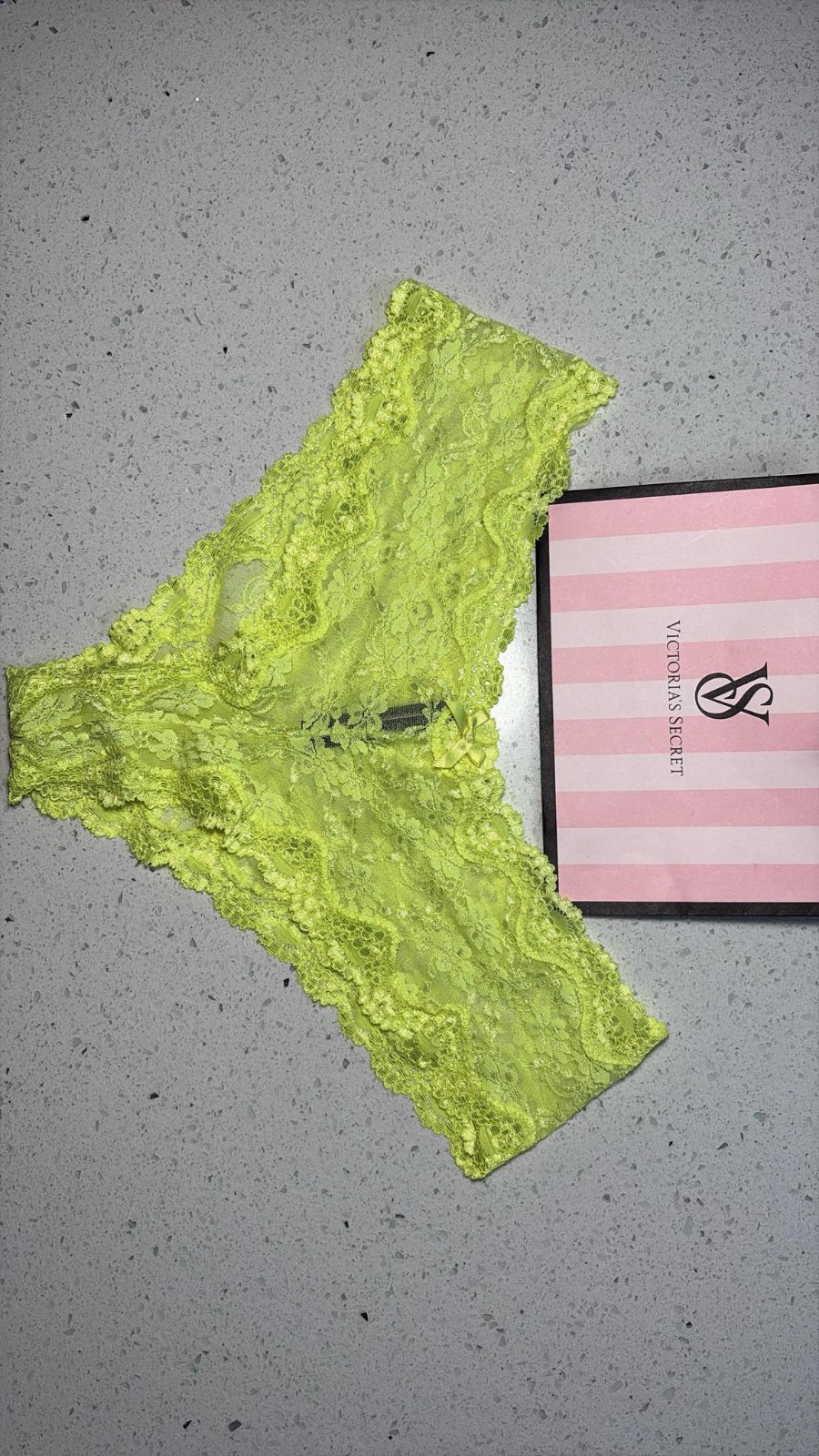 VINTAGE VICTORIAS SECRET CHEEKY CULOTTE COQUINE LACE PANTIES sz L