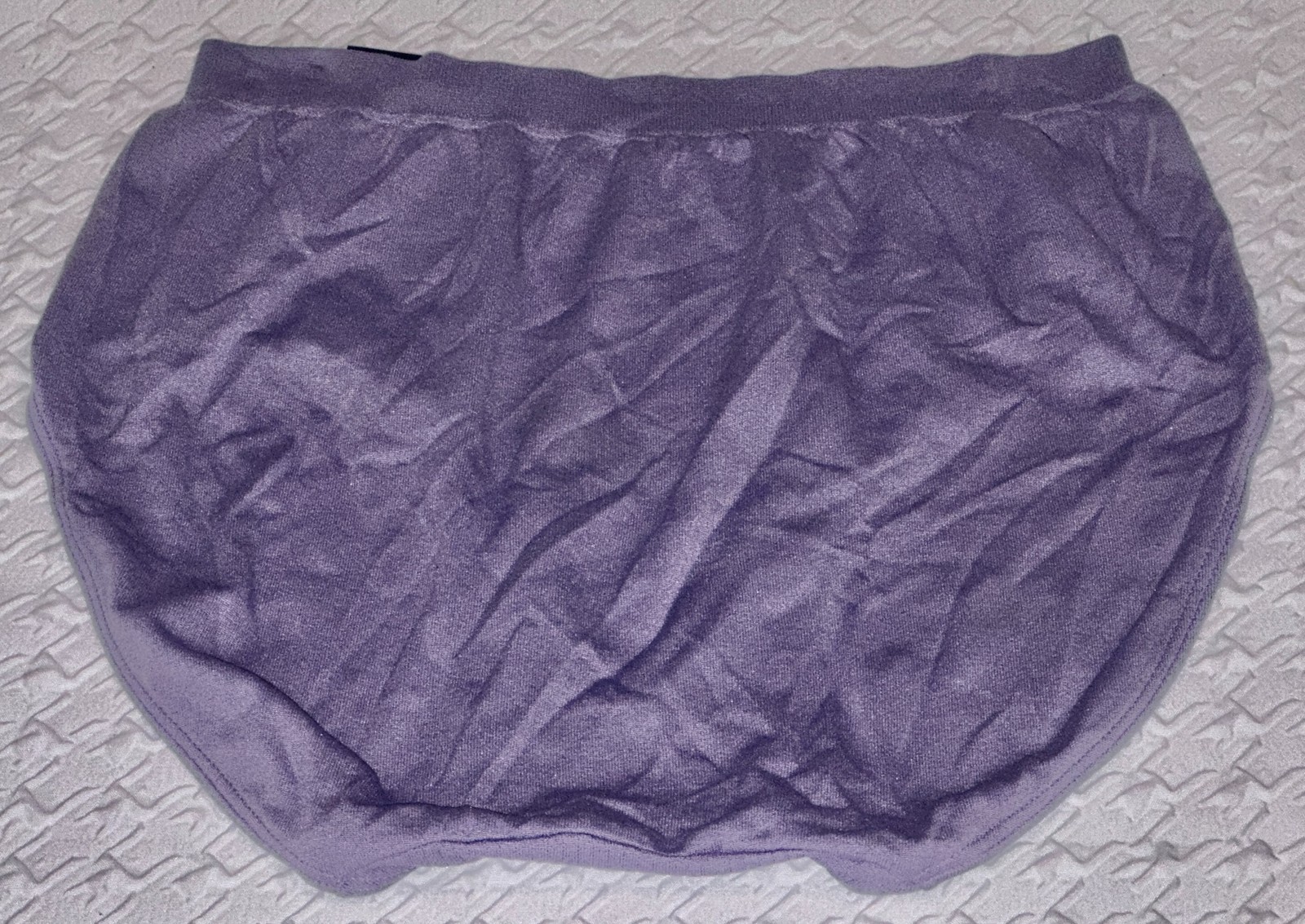 BALI Comfort Revolution Seamless Purple Brief Panty Underwear Womens M / L 6 / 7