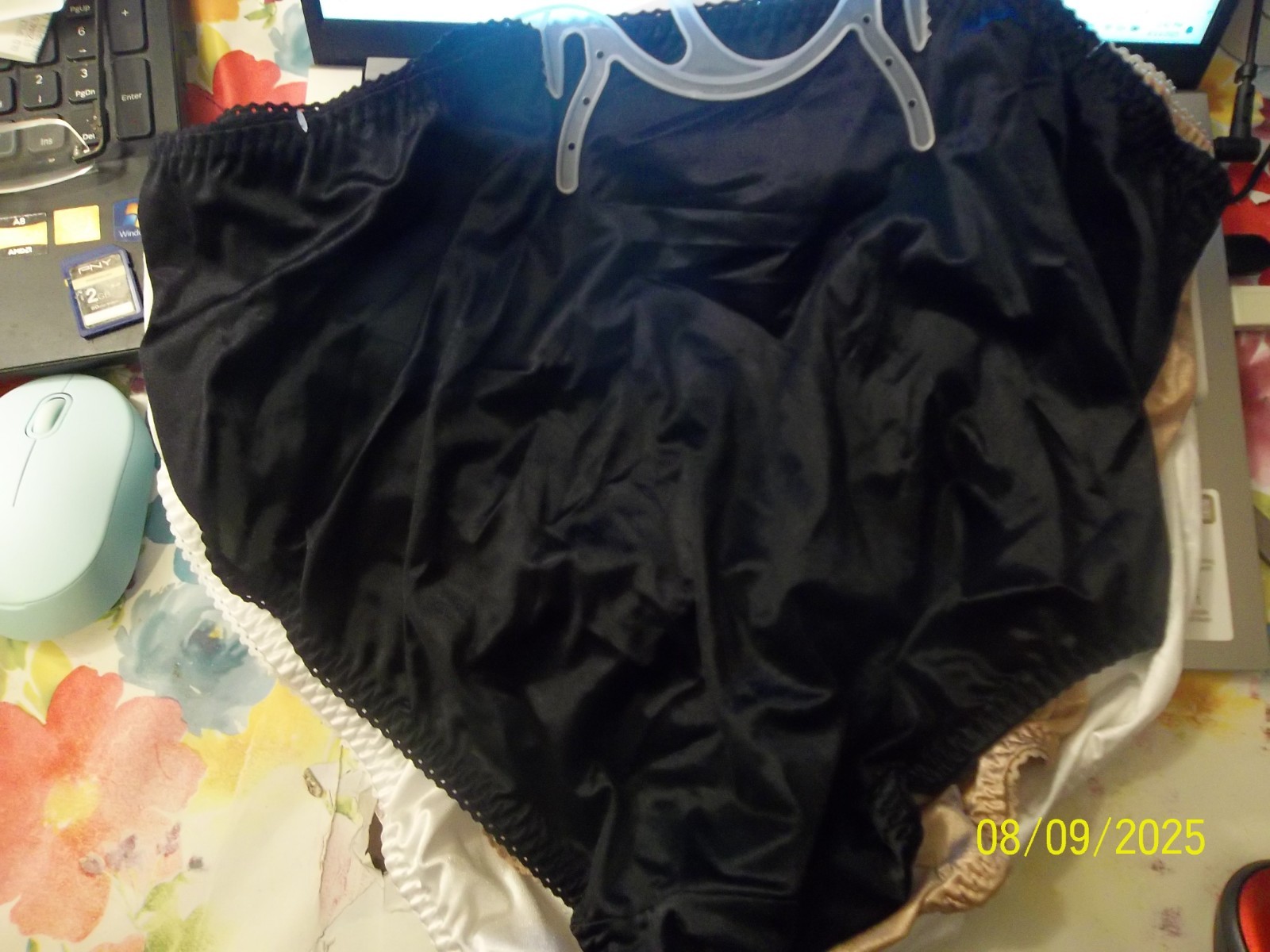 3 PR RADIANT~VANITY FAIR~LIGHT CONTROL~HI-CUT~NYLON PANTIES~NIP~SZ 11~ASSTD