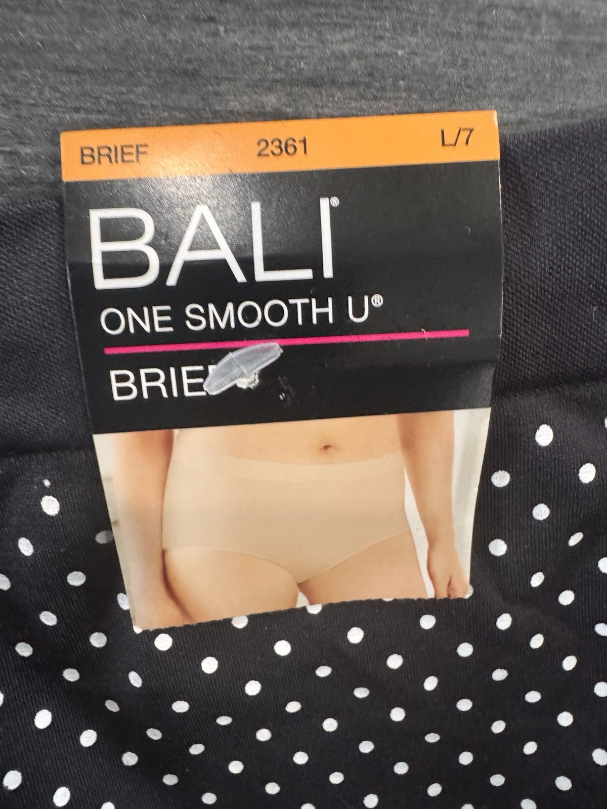 Bali ‘One Smooth U’ Brief Panties 2361 Black with polka dots L/7