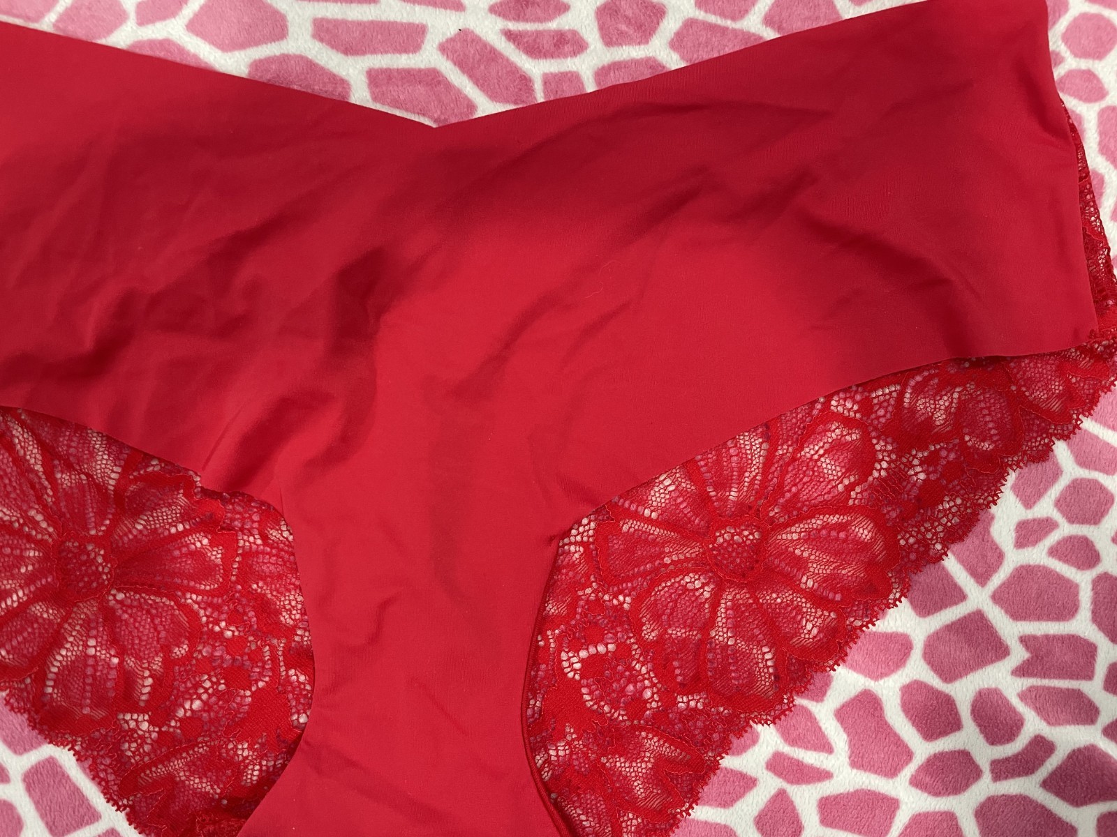 Victoria’s Secret Hiphugger Hipster red none show panty for Women,XL