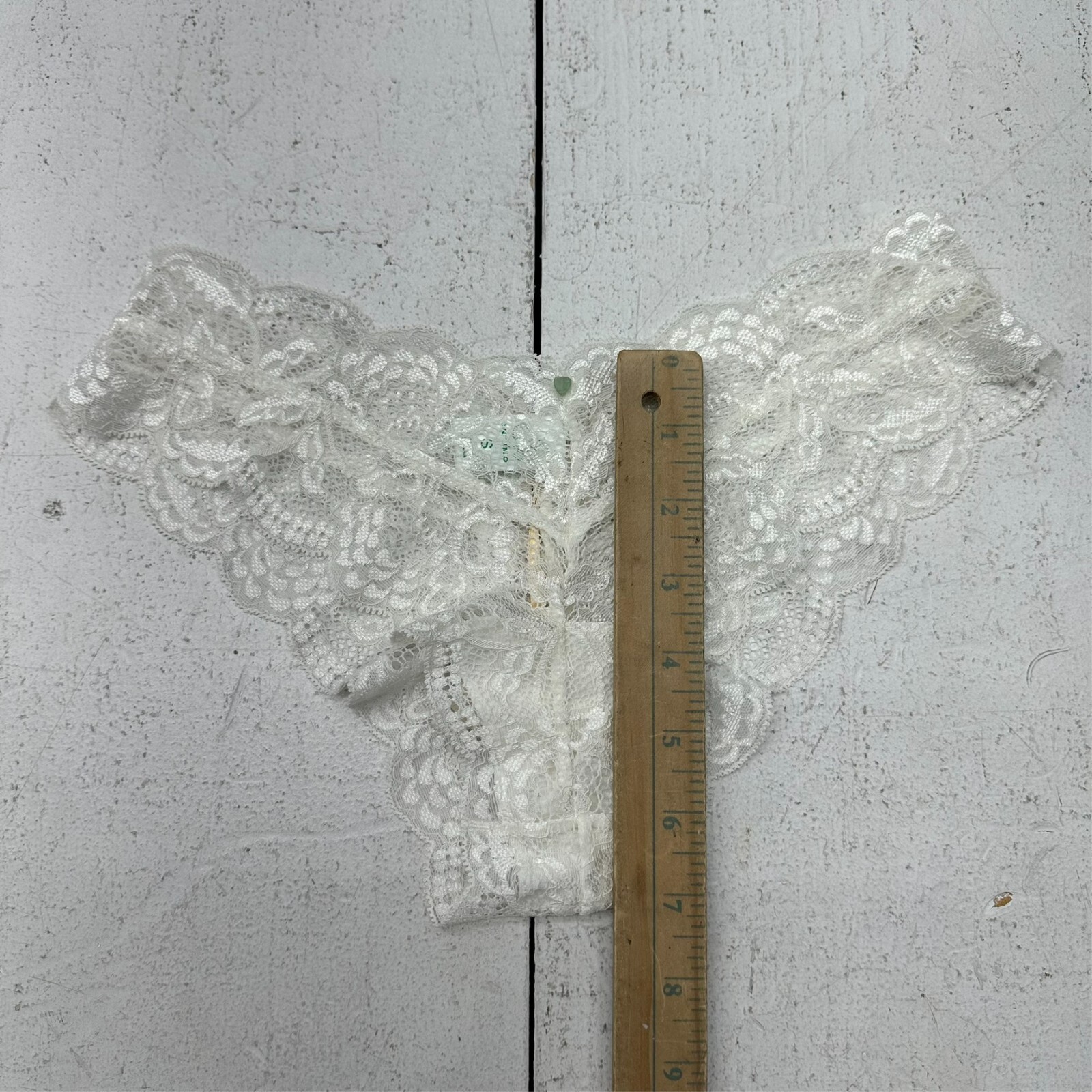 Clo Intimo White Lacey Fortuna Cheeky Lingerie Underwear Women’s Size M NEW