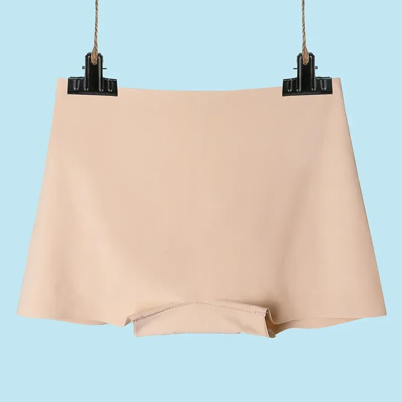 Seamless Panties Boyshort Mid Rise Cotton Crotch Breathable Soft Women Wear