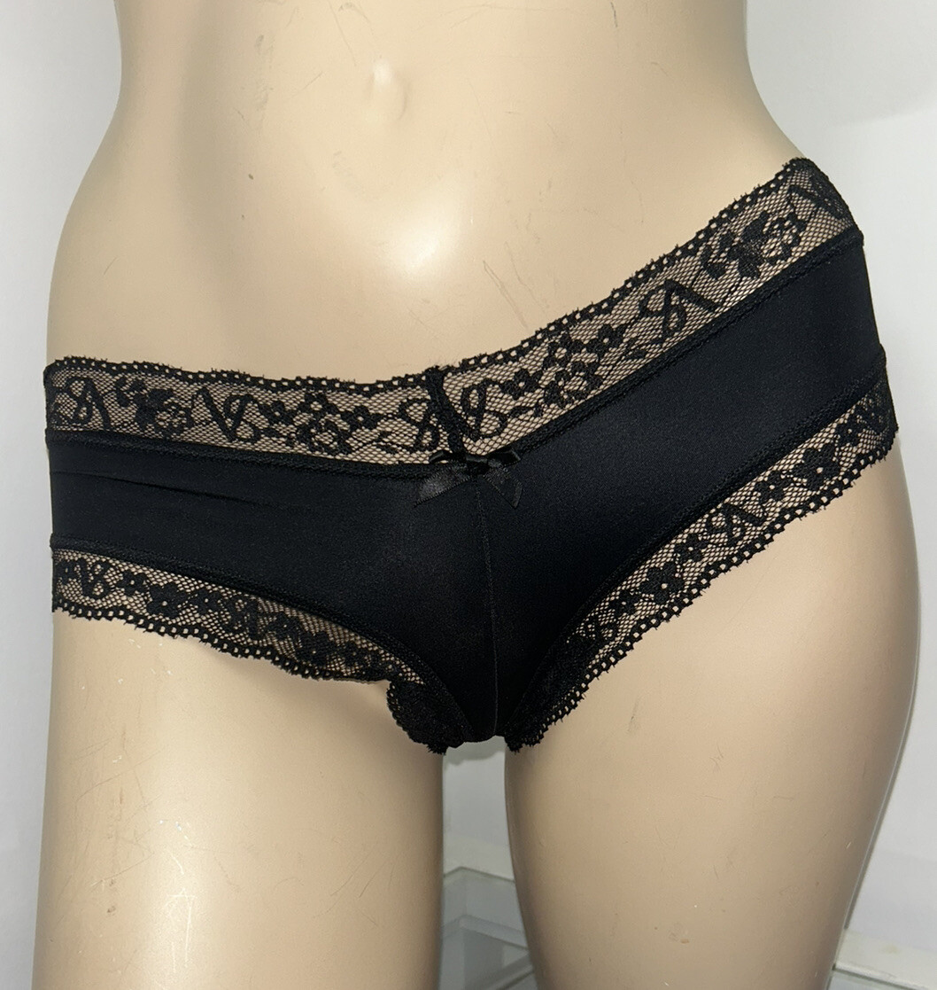 Victoria’s Secret Cheeky Panty Black Lace Size Small New