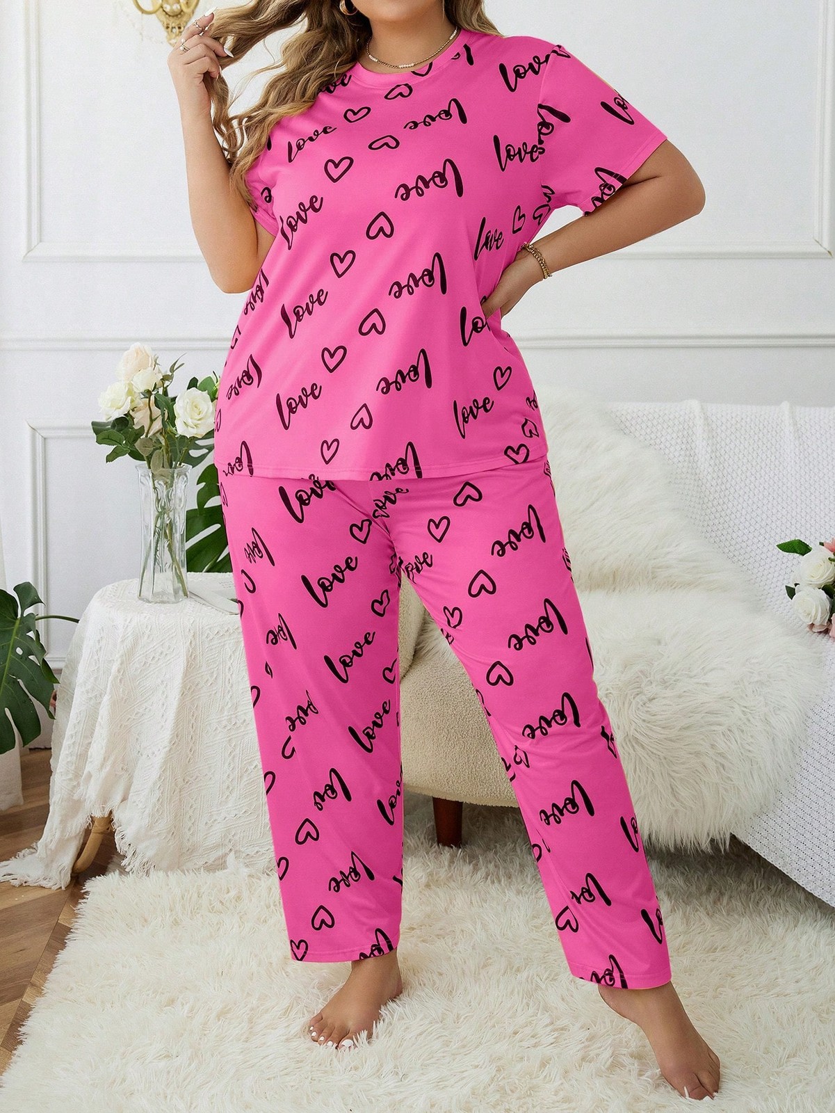 Plus Heart & Letters Graphic Top & Pants Pyjama Set Cheap24
