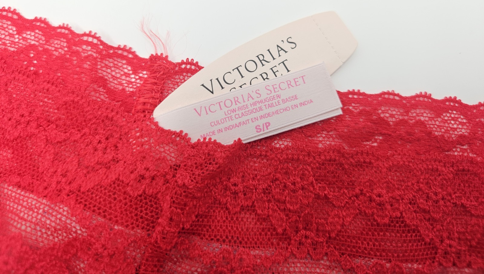 VICTORIA’S SECRET Soft Cotton blend Lace Low Rise Hip Hugger Panty Size S/P Lace