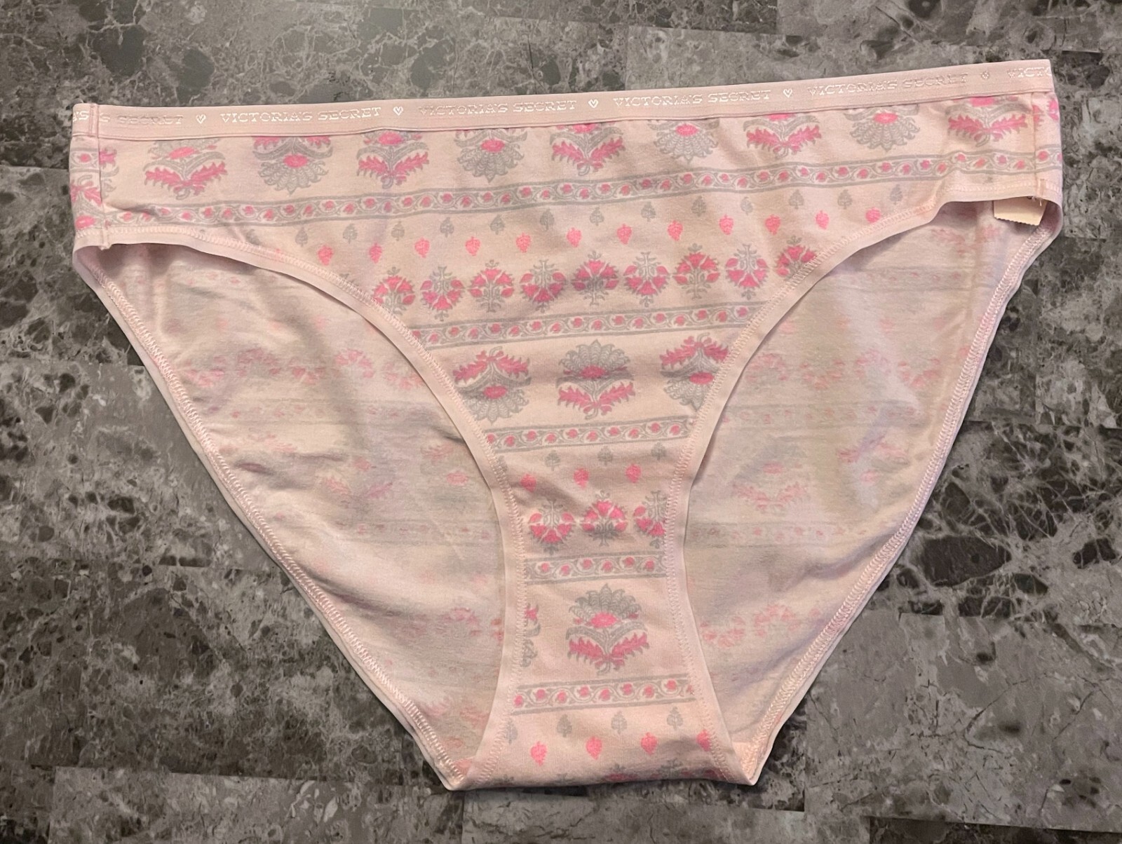 NWT VICTORIA’S SECRET XL PINK GRAY PAISLEY LOGO WAISTBAND RARE BIKINI PANTIES