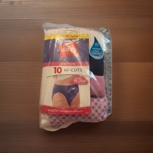Hanes Women’s Size 9 Tagless Hi-Cuts Cotton Panties 10-Pack( 1 Missing So 9)