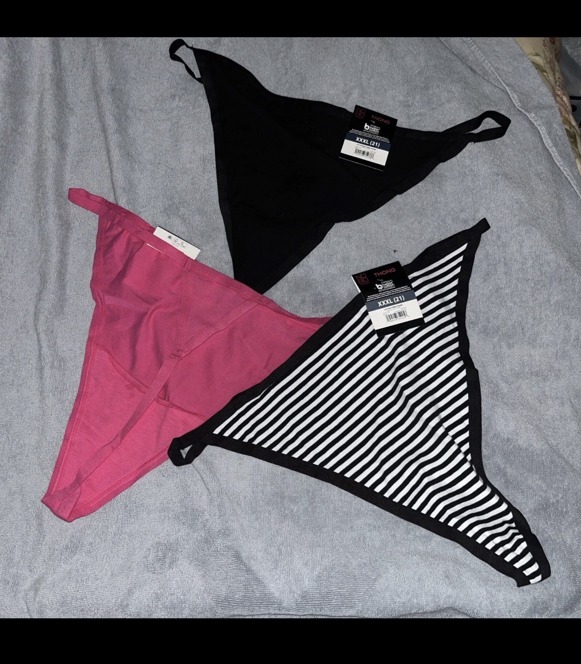 3 Pairs No Boundaries Thongs /Strings Size XXXL (21) Brand New W Tags