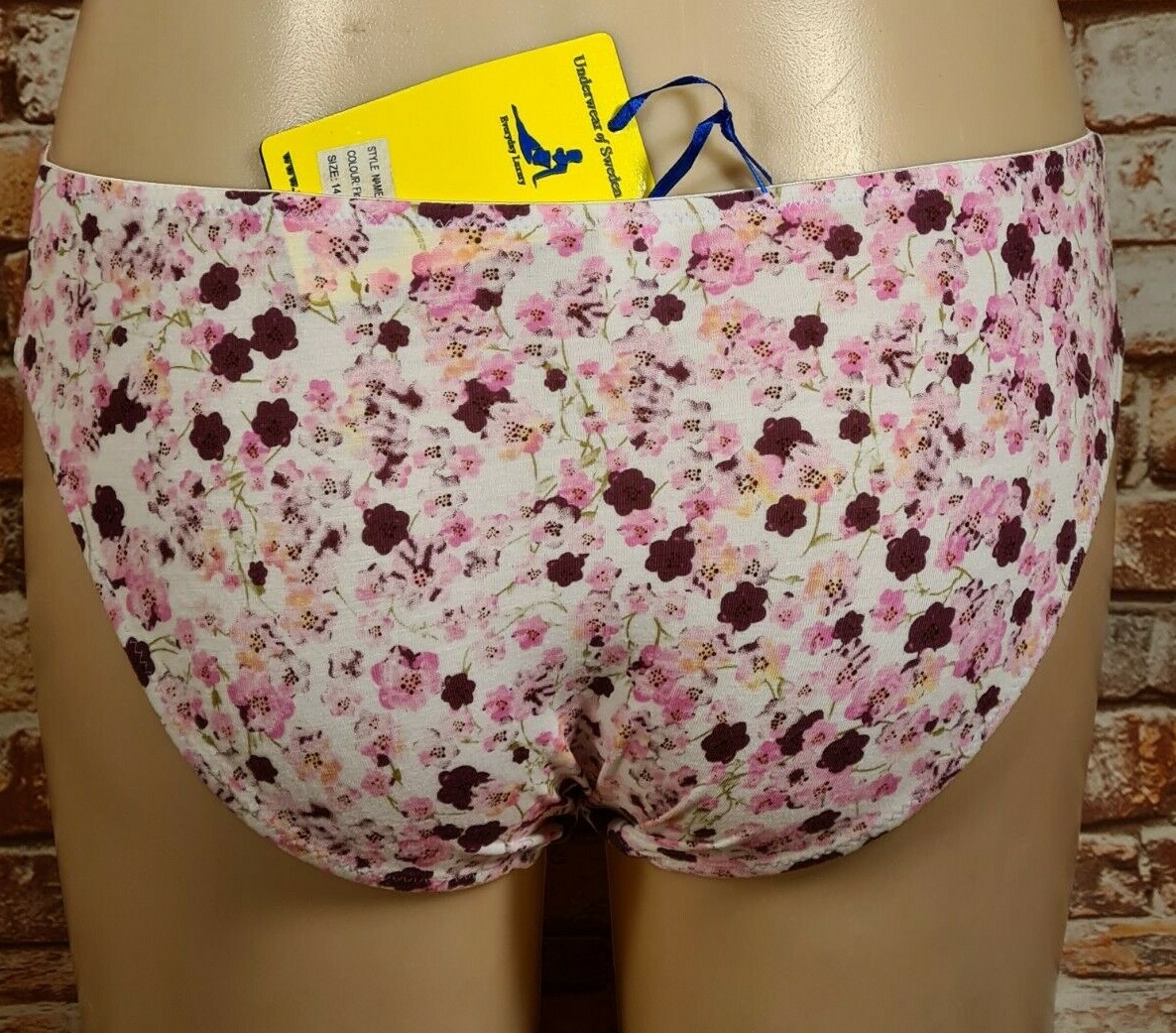 BNWT Ladies Sz 16 Underwear Of Sweden Floral Ivory Spring Brief Underwear
