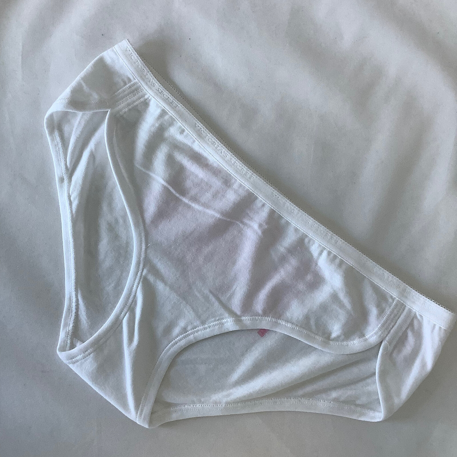 Vintage Victoria’s Secret White ‘No Photos Please’ Hiphugger Panties – S – New