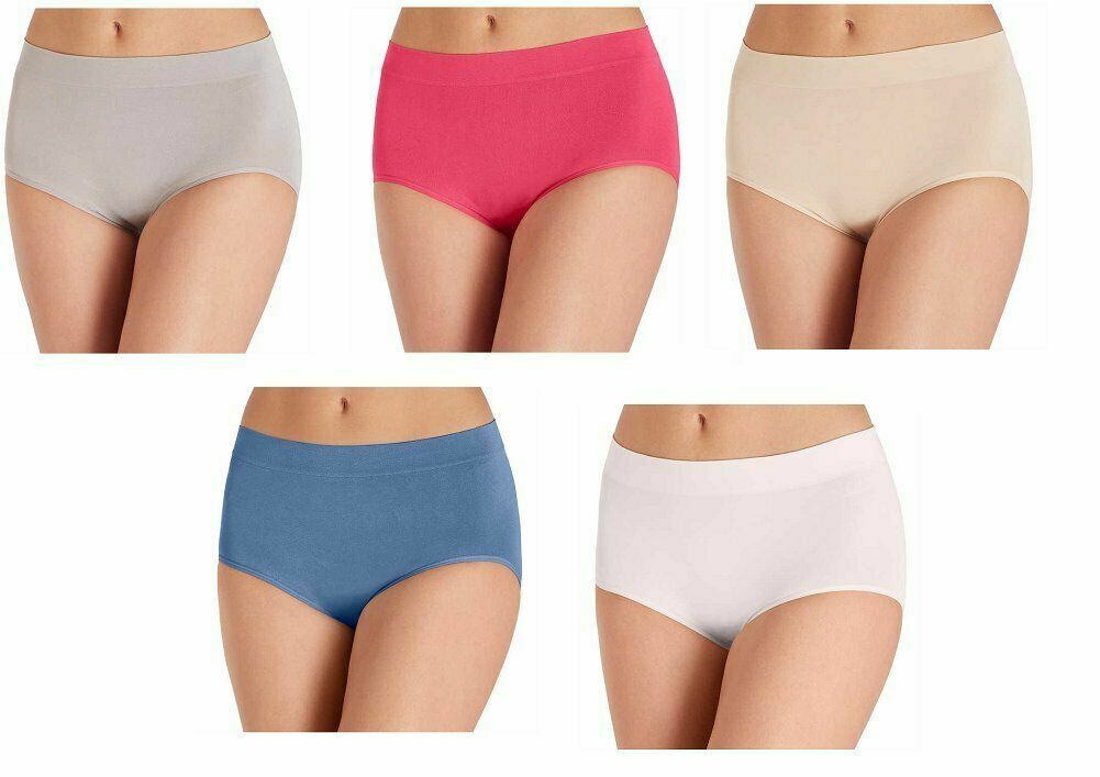 Carole Hochman Ladies’ Seamless, Stay in Place Brief, Full Coverage 4 or 5 Pack