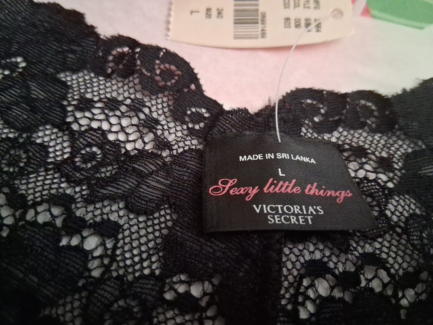 Vintage 2007 Victoria Secret Sexy Little Things Wide Side Lace Thong Size L