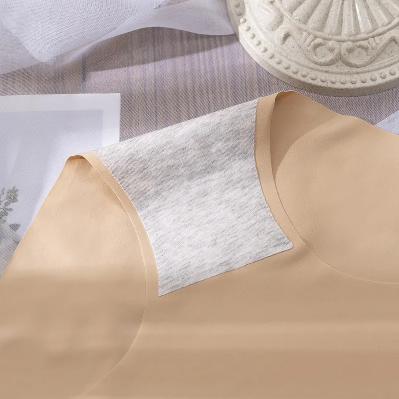 New 1Pcs Women’s Panties Seamless Underwear Ice Silk Comfortable Sexy Underpants