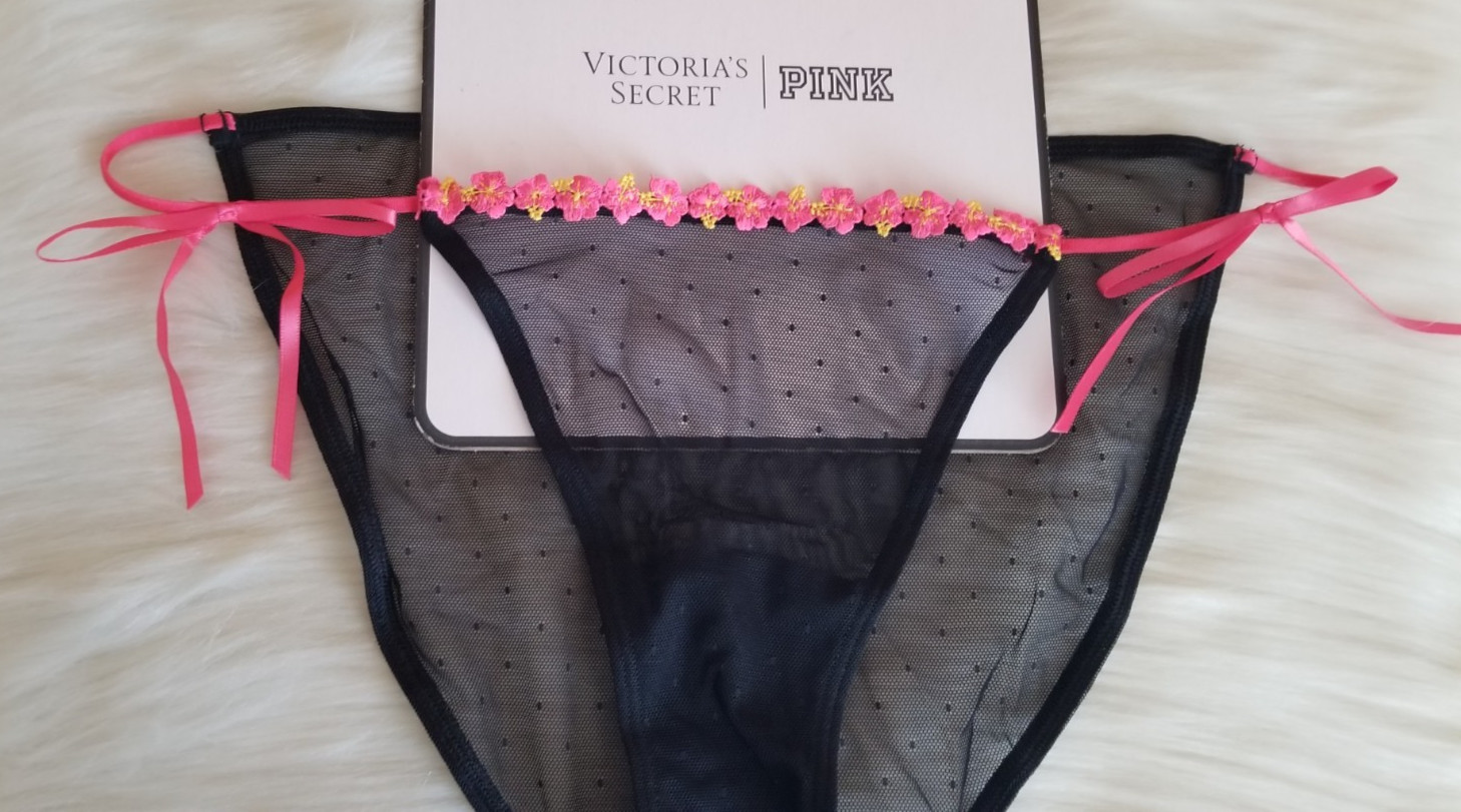 VICTORIA’S SECRET PINK WINK STRING BIKINI PANTY HIBISCUS EMBROIDERY BLACK MEDIUM
