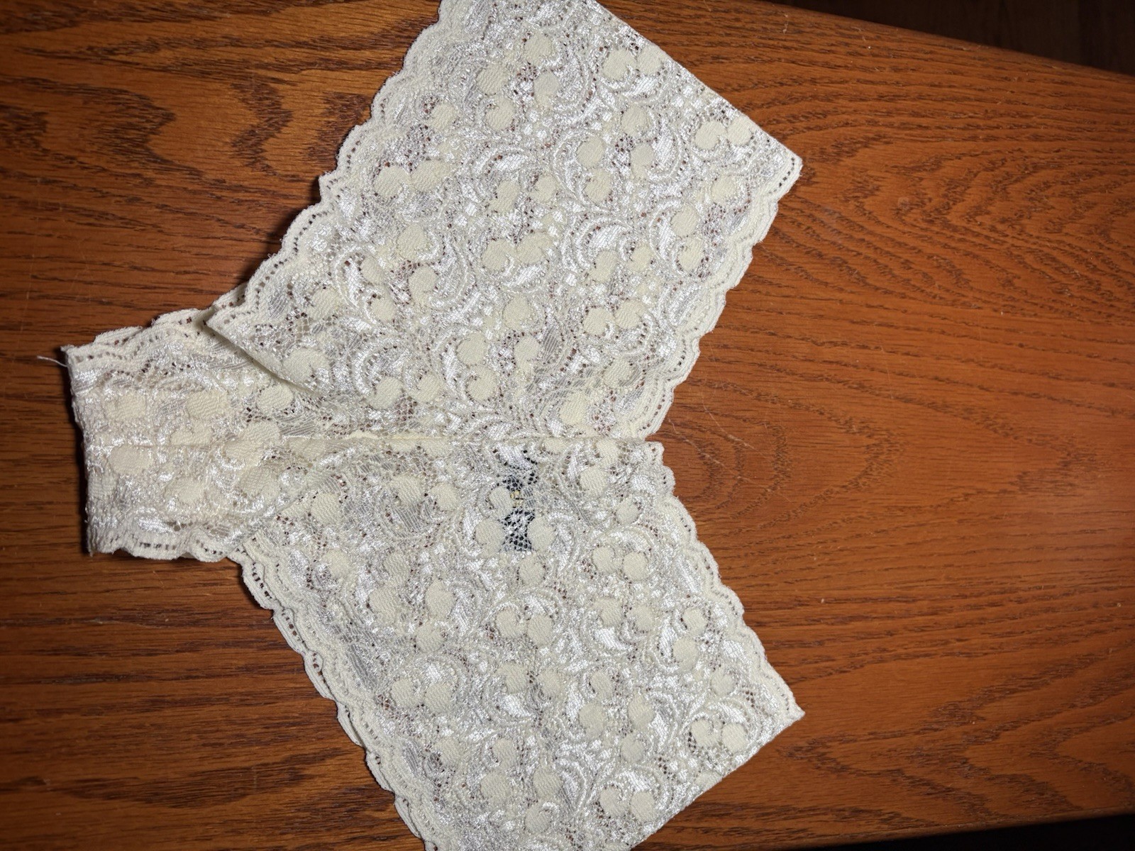 Vtg Donna Loren Panties Med Lace cream Nylon Sissy Second Skin Gold Label