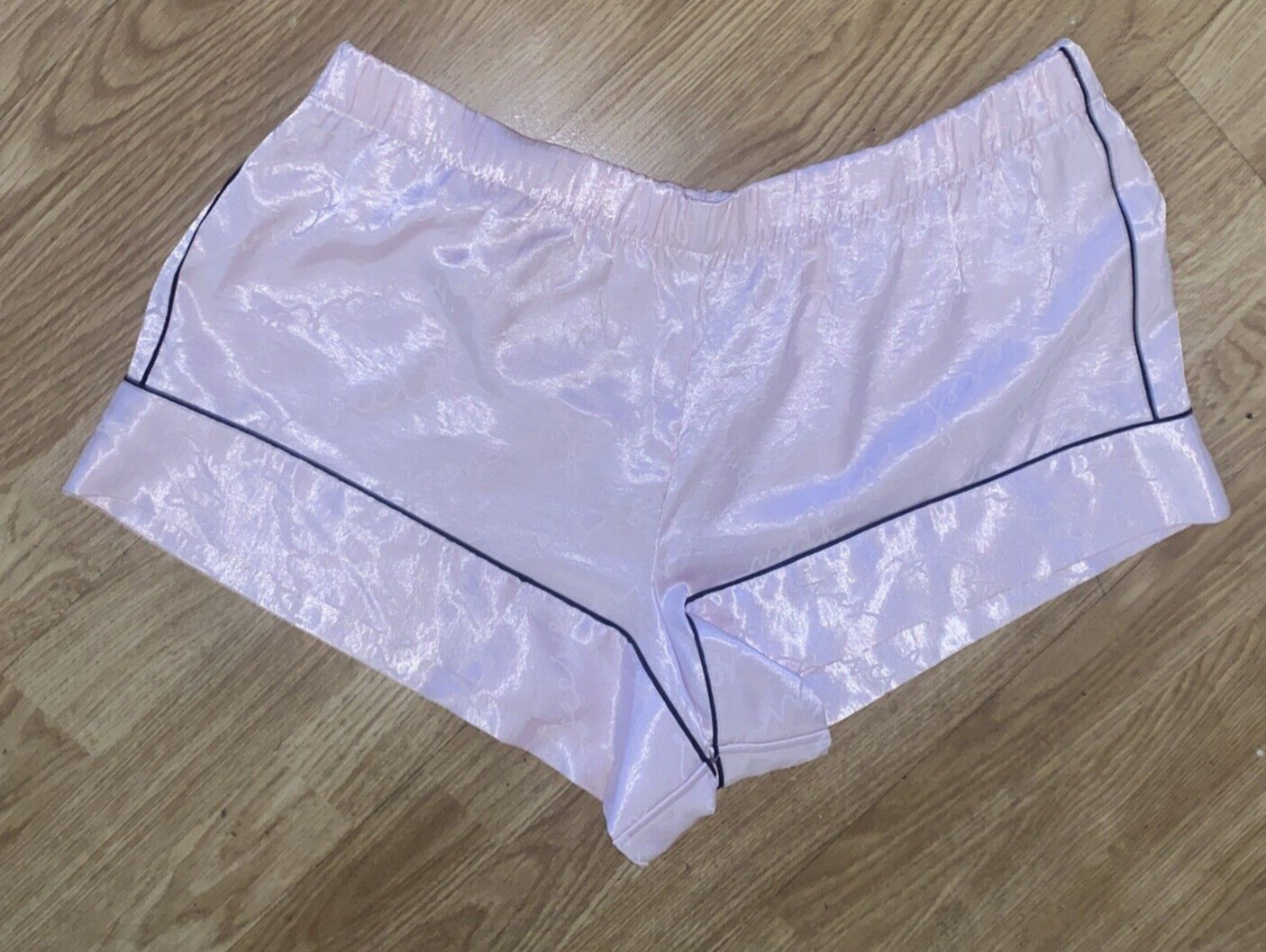 Victoria s Secret Satin Pale Pink White Leg Full Pantie L 34 x 13 NWT Indonesia