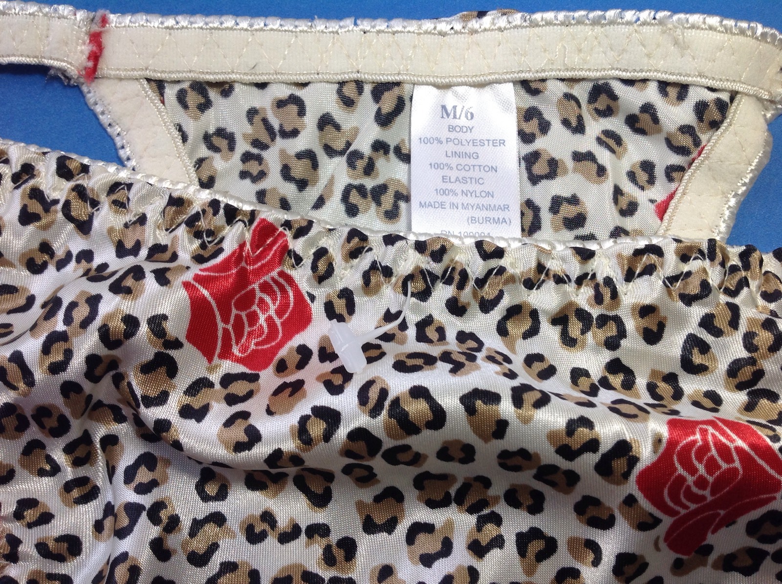 Women Panties,Thongs Size M/6 Med.Satin Appearance Red Floral On BeigeSoft