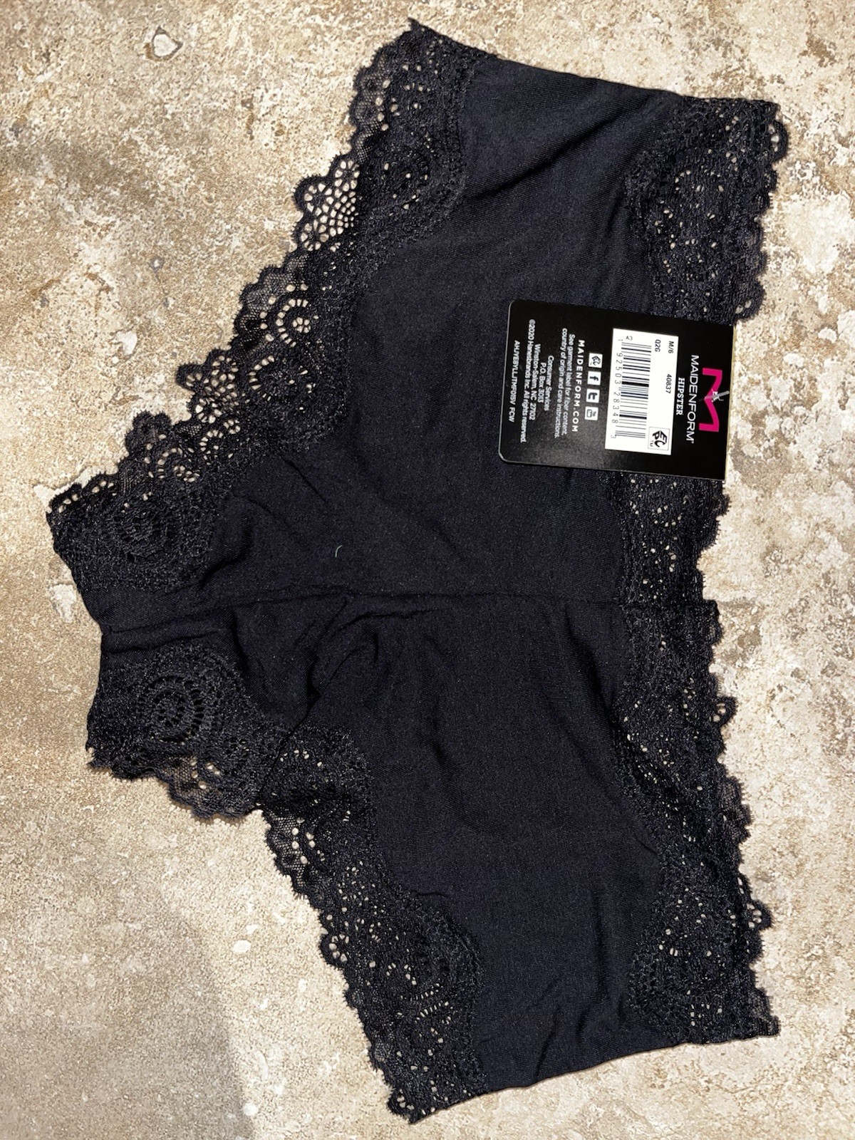 NWT Maidenform Black Sexy Must Haves Luxurious Lace Hipster Panty Medium 6