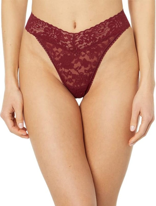 hanky panky Daily Lace Original Rise Thong Lipstick Red One Size L101580