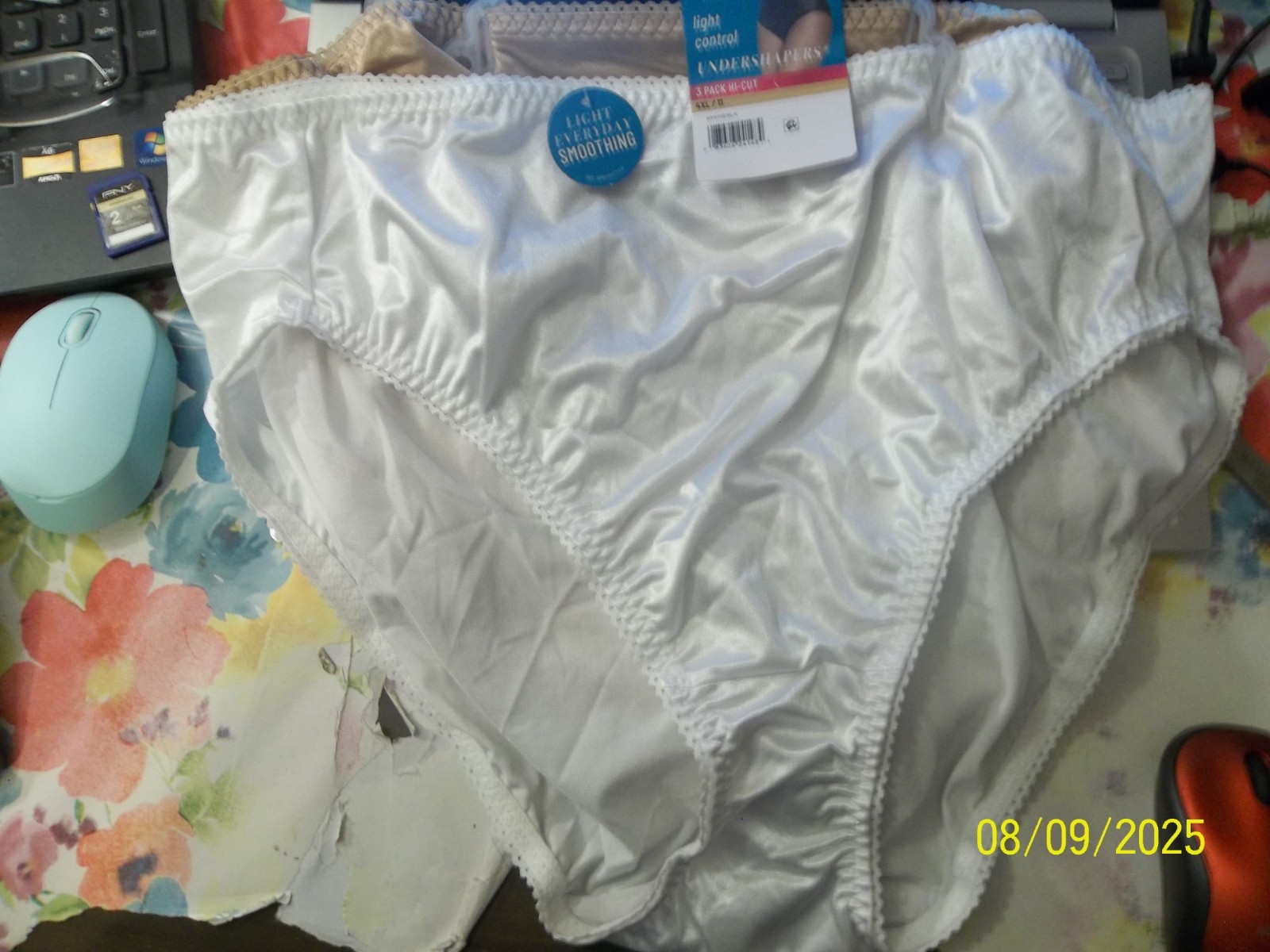 3 PR RADIANT~VANITY FAIR~LIGHT CONTROL~HI-CUT~NYLON PANTIES~NIP~SZ 11~ASSTD