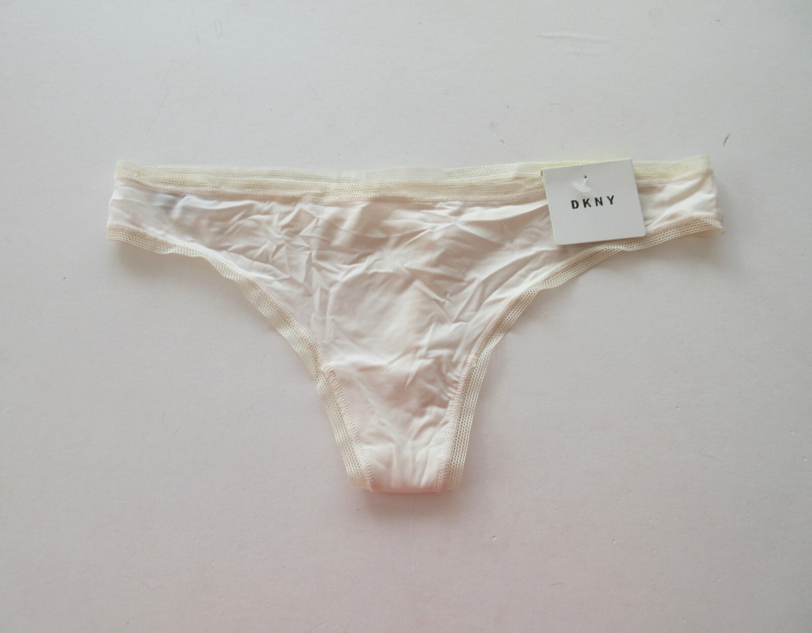DKNY Litewear Thong DK5001 S, M, L, XL MSRP $13.00 – $14.00 NWT