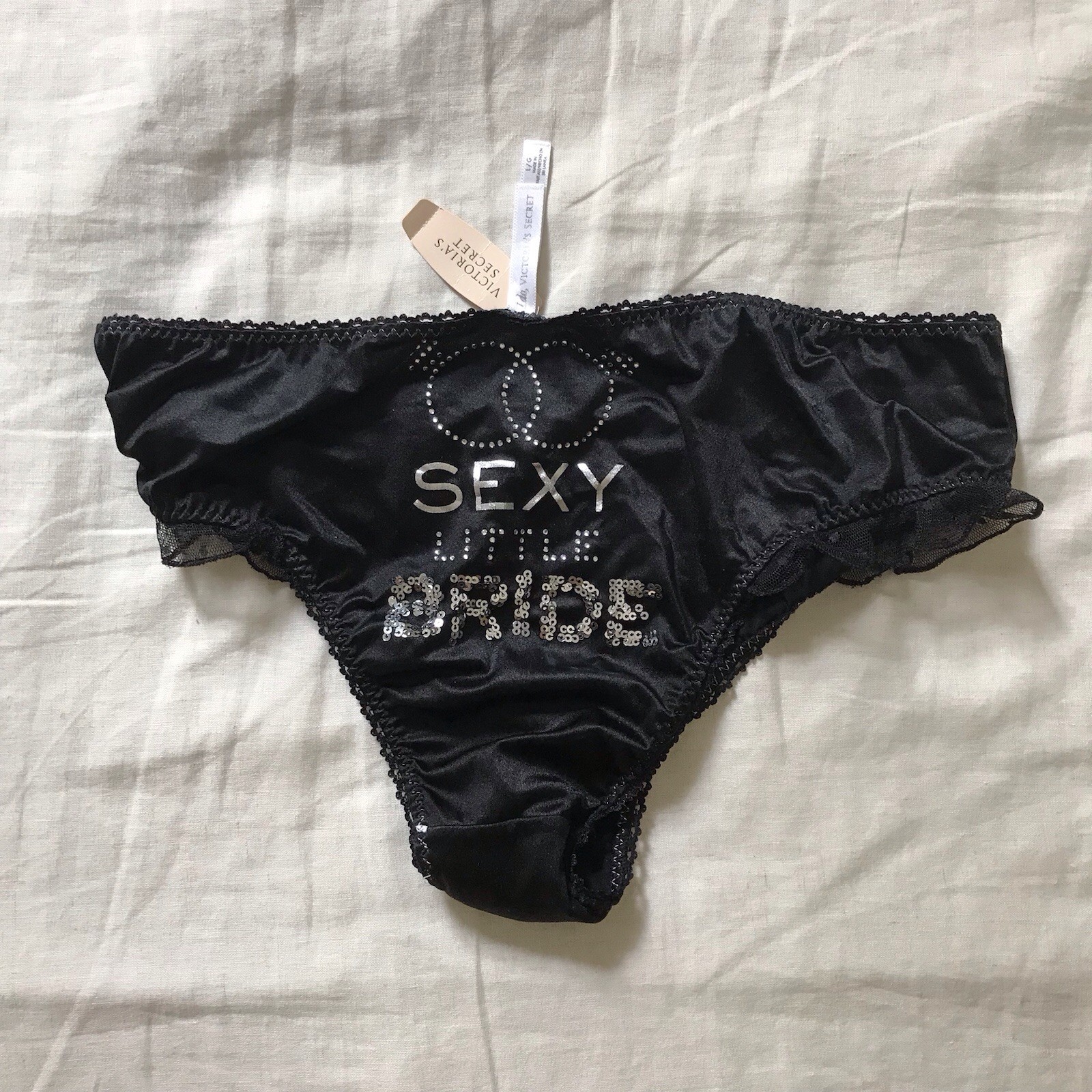 NWT Victoria’s Secret I Do Sexy Little Bride Hiphugger Panty Black Ruffle Large