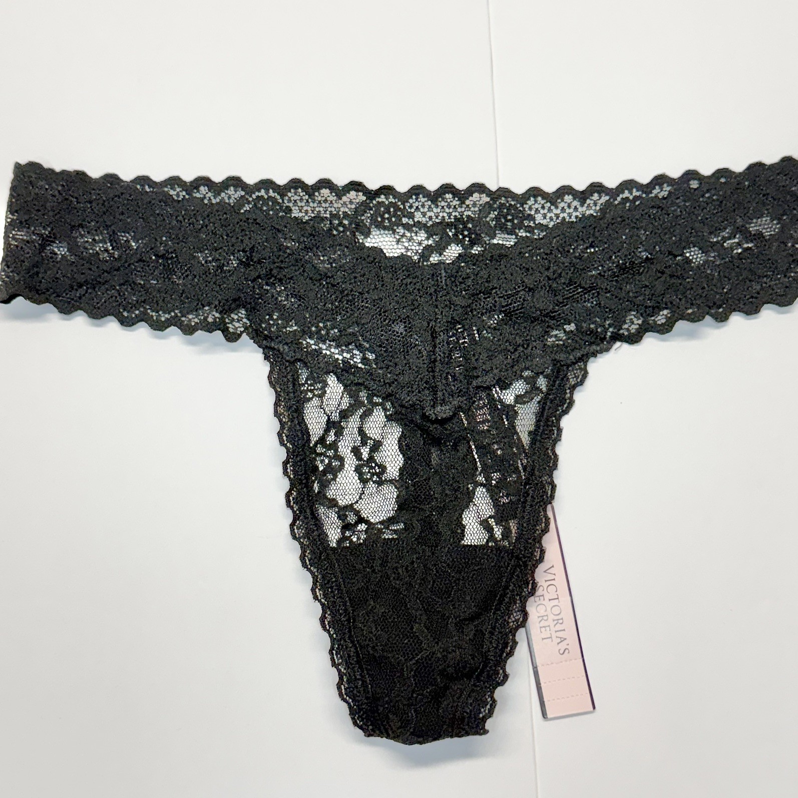 2017 VTG Victoria’s Secret Body by Victoria Black Lace Thong Panties Size Small
