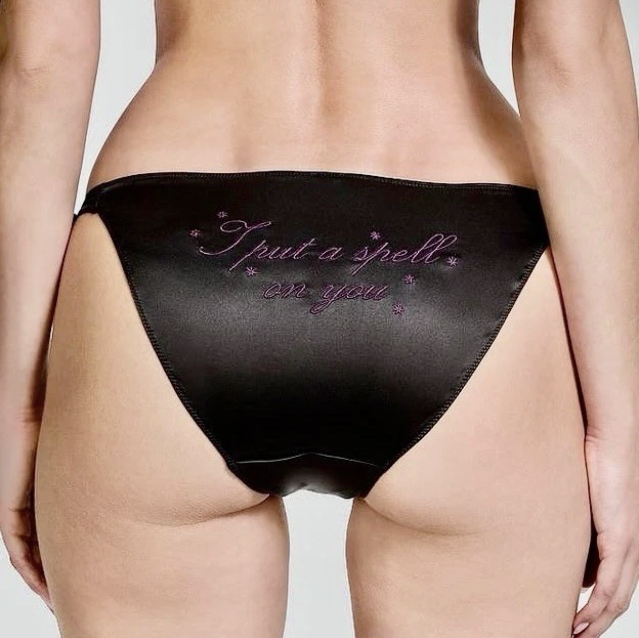 VICTORIA SECRET L CHEEKY ‘I PUT A SPELL ON YOU’ SATIN SIDE TIE BLACK PANTY NWT