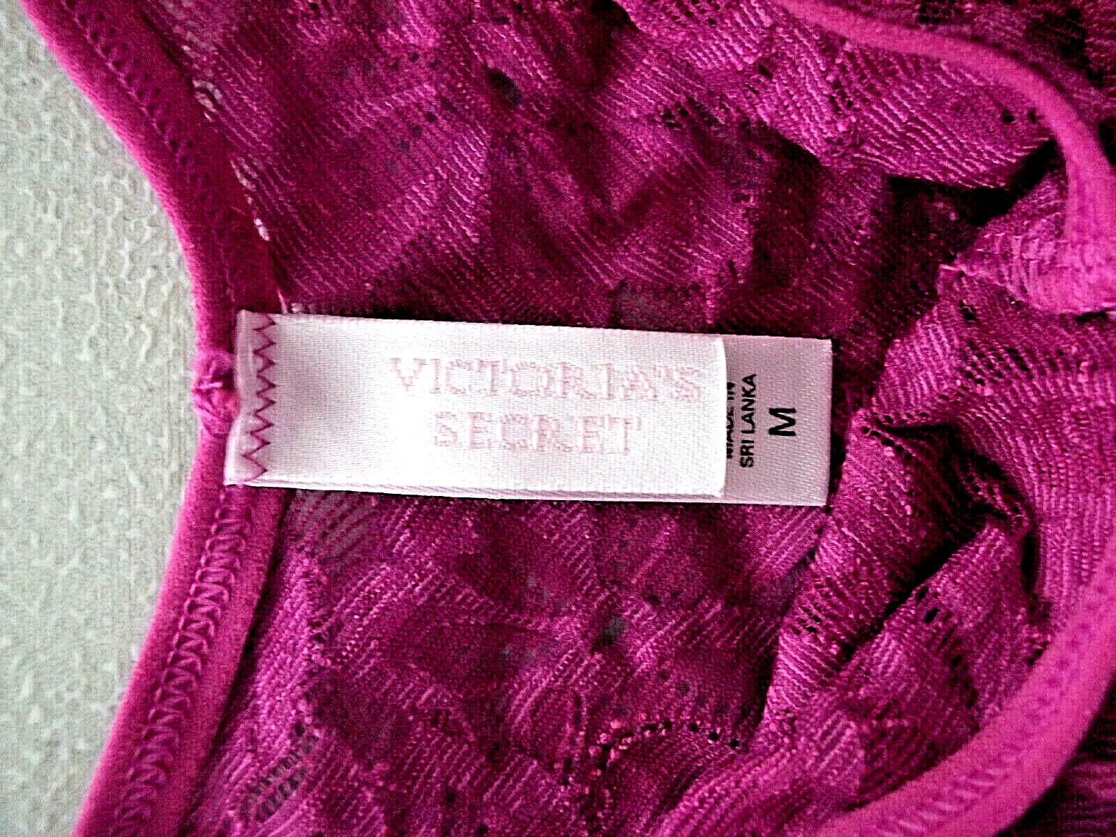 VICTORIA’S SECRET Fuchsia Rose BRAZILIAN CUT Vintage FLORAL LACE Panty/Size M