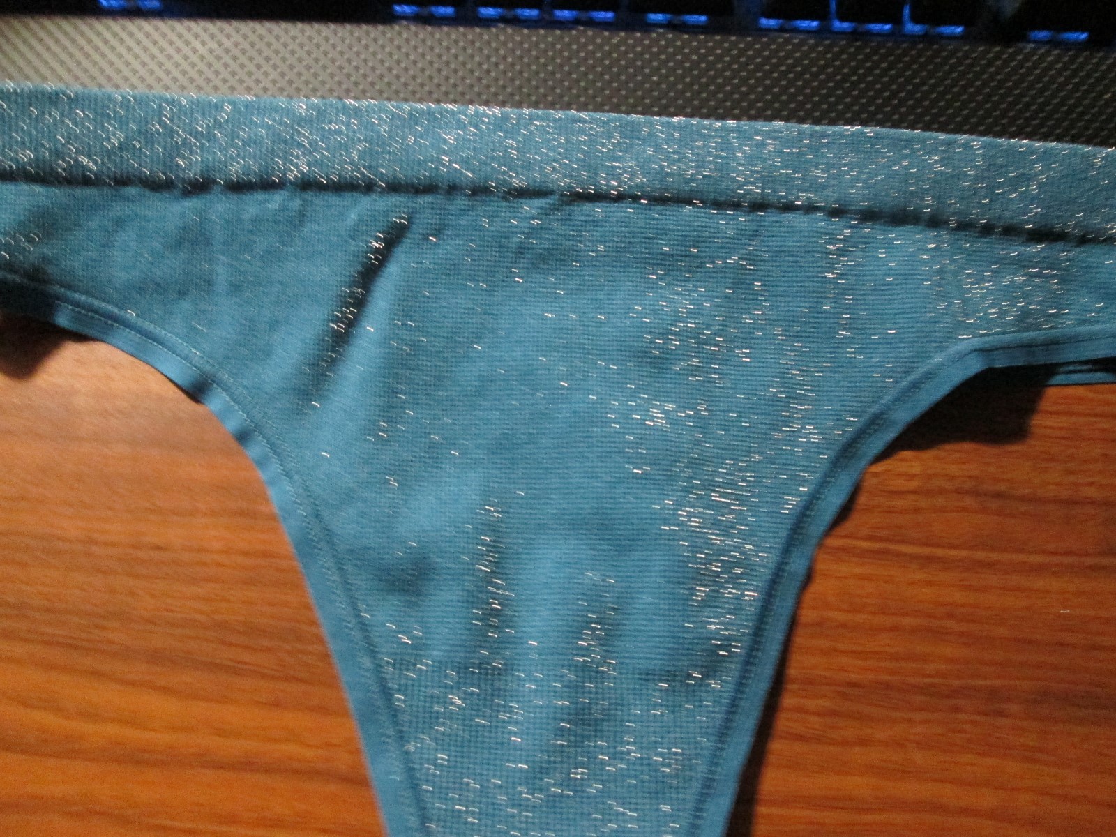 New💖Victoria’s Secret Thong 💲Discounts on 2+💲XS,S,M,L,XL💖Seamless💖