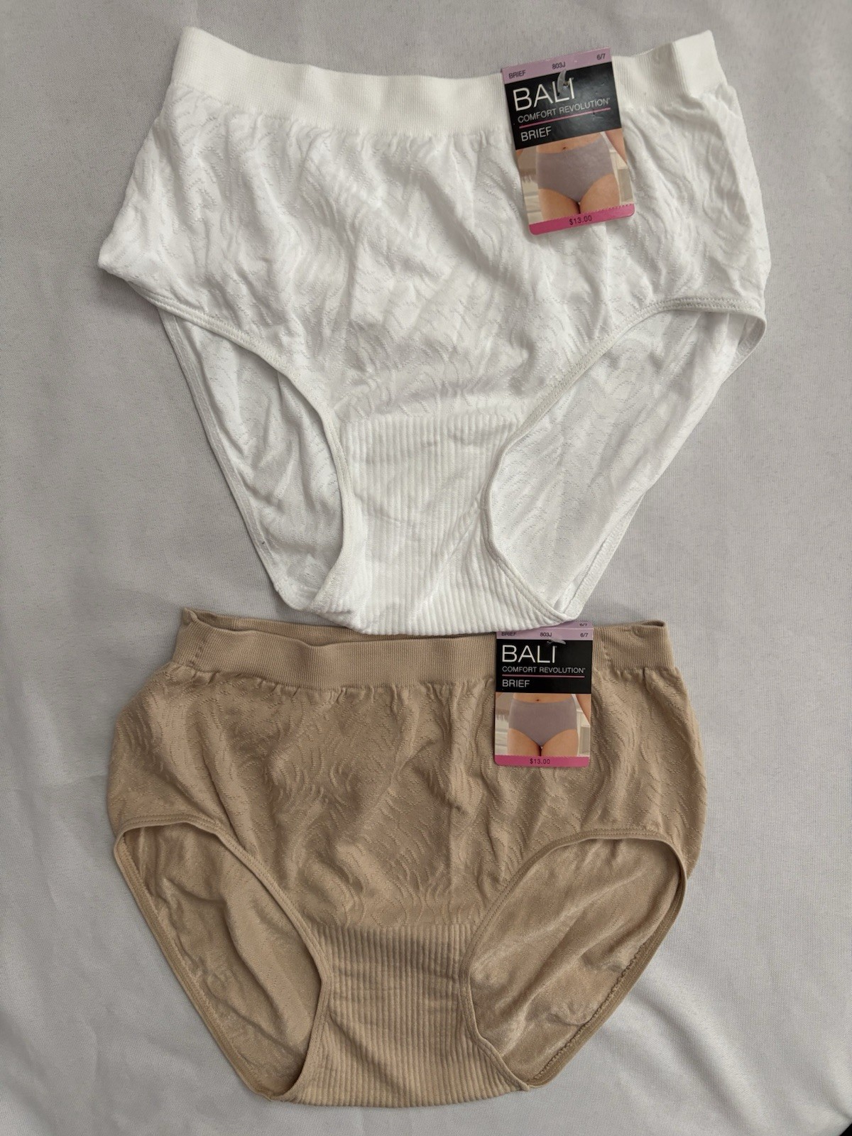 NEW Bali Comfort Revolution Seamless Multi Brief 2 Pair DF803J Women’s Size 6/7