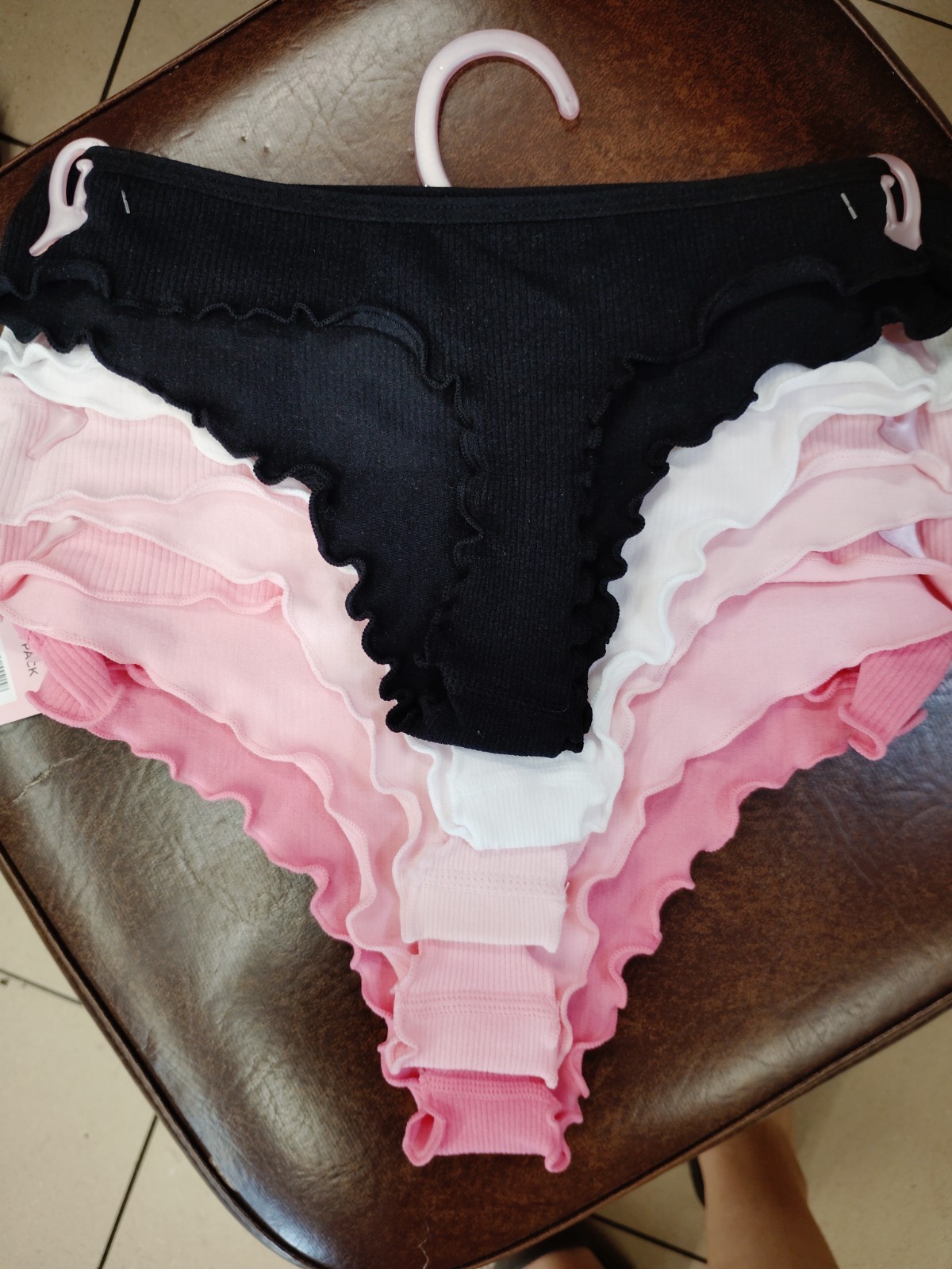 Juicy Couture Glitter Rhinestone Panties 5 Pack Sz S NWT