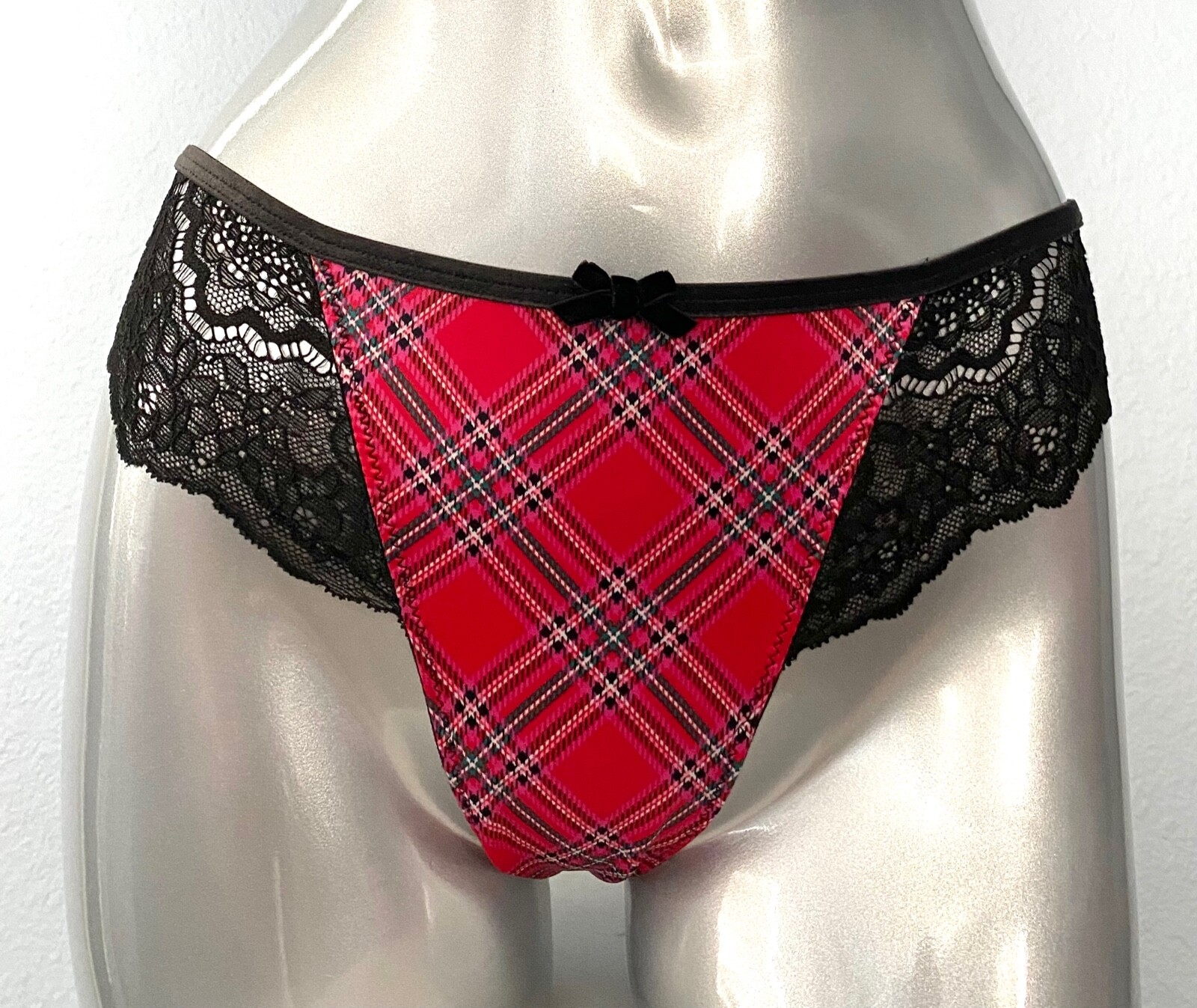 Victoria’s Secret Thong Panty Dream Angels Red Plaid Black Lace Trim Sexy M L XL