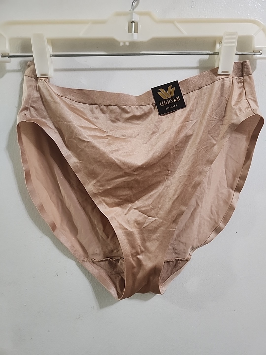 Wacoal 871397 Inner Sheen B-Smooth Seamless High Cut Brief Taupe Size L