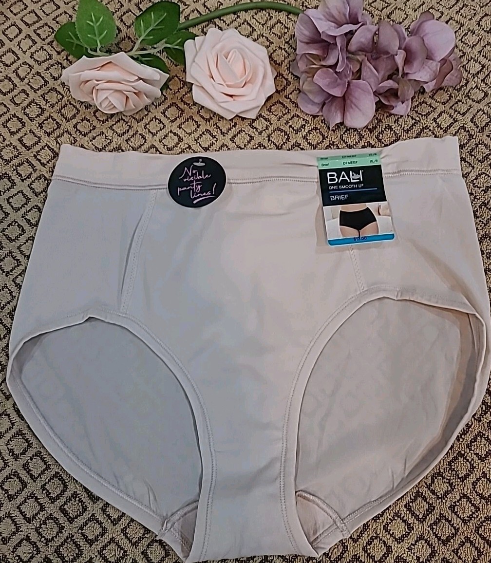 BALI One Smooth U Brief Panty DFMEBF Size 8/XL nwt $13.00