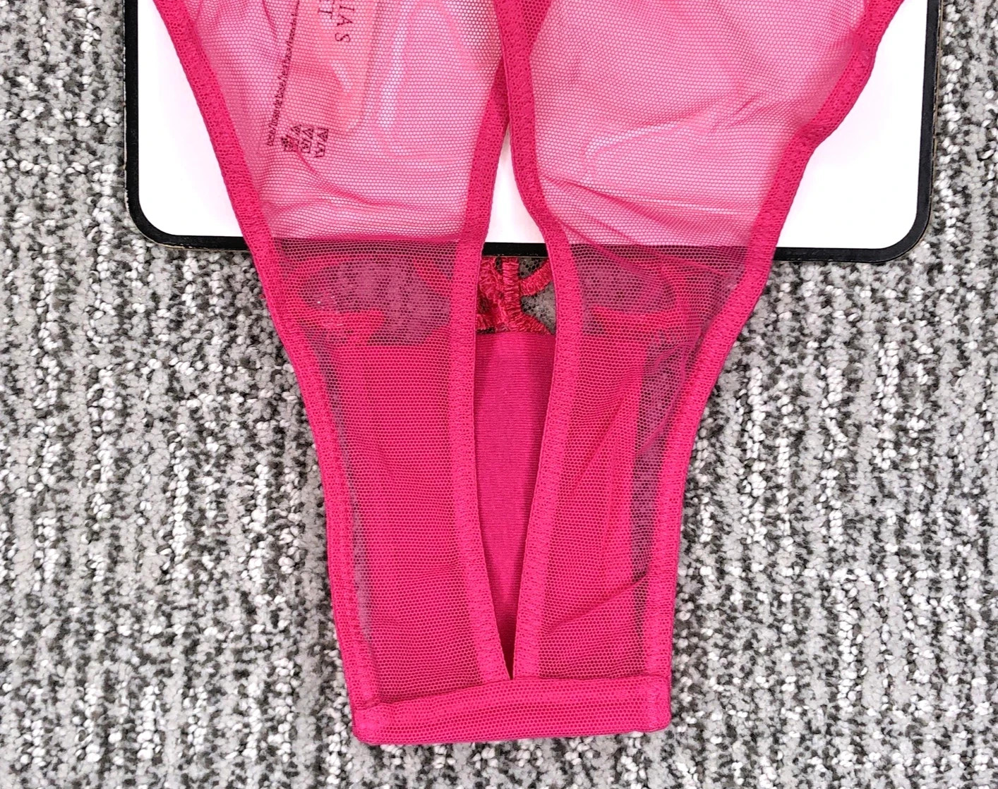Victoria’s Secret NWT Large Pink Open Back Brazilian Cheeky Panty Hearts Mesh