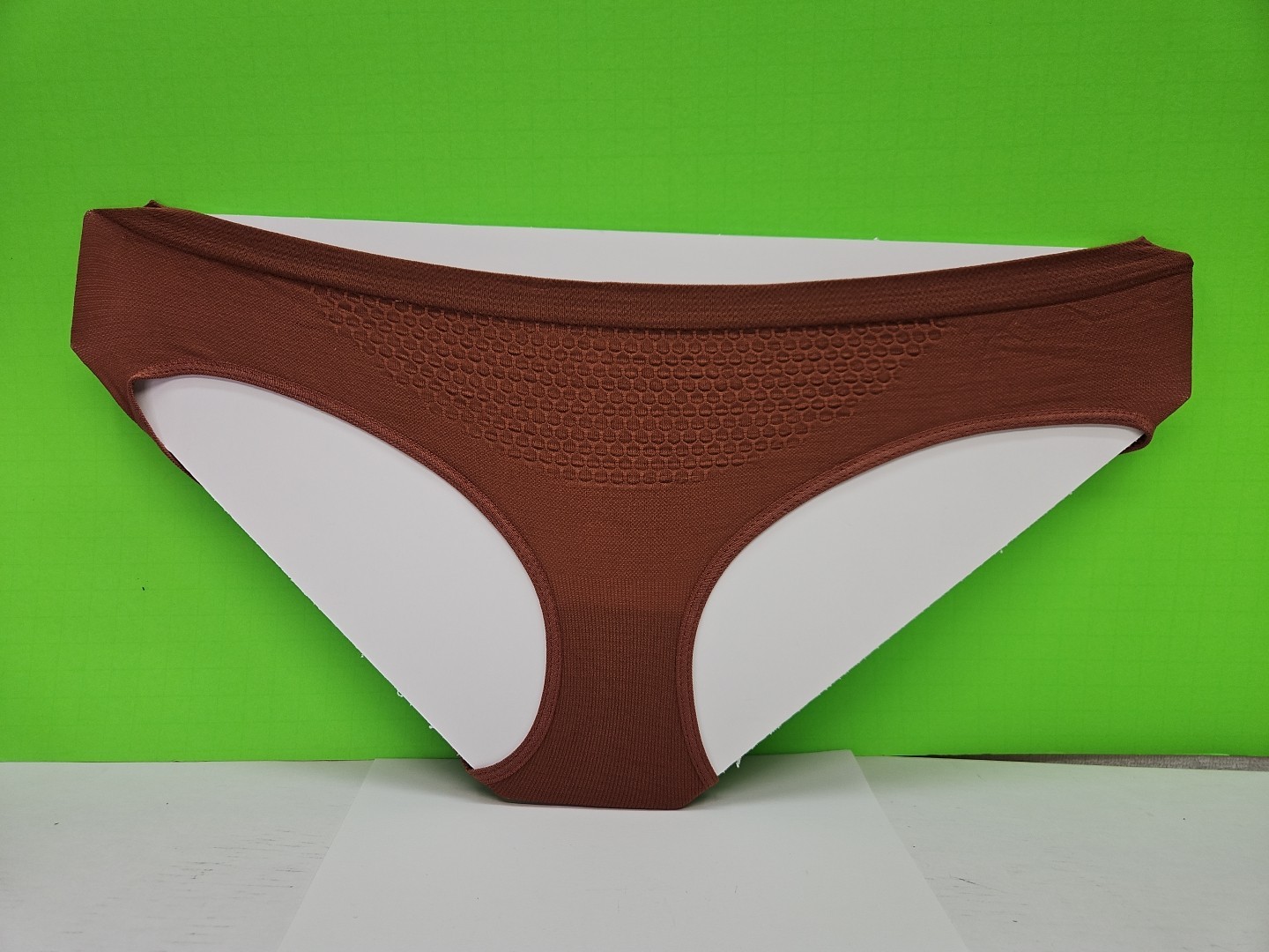 Women Panties Different brands, colors, and Patterns Size 2XL 3 pack. Read Below