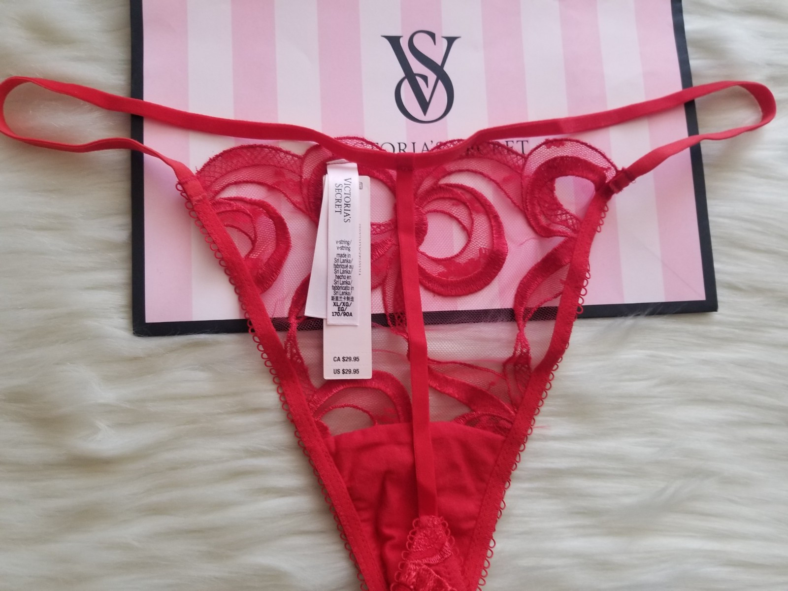 VICTORIA’S SECRET V-STRING THONG PANTY XL VERMILLION RED BOW EMBROIDERY NWT