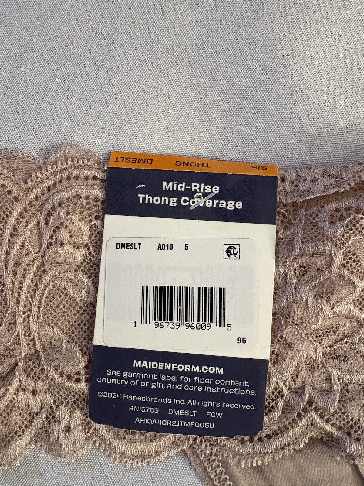 NEW Maidenform Luxurious Lace Thong Women’s Small DMESLT 2 Pair Maidenform Thong