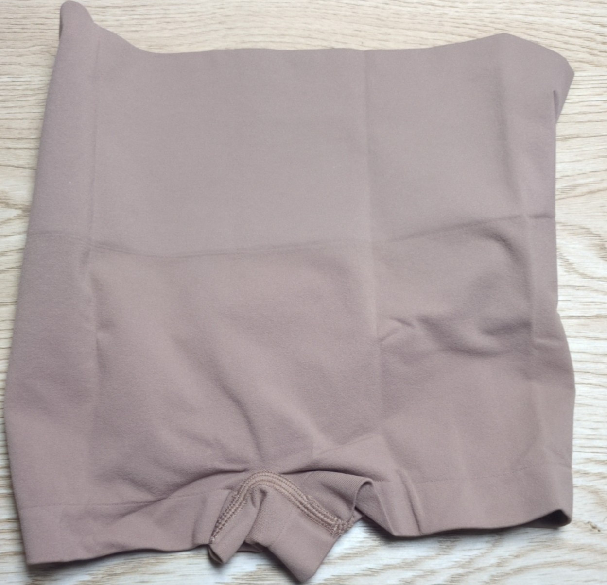 NWT SPANX 40049R EcoCare Seamless Power Sculpting Boyshort XS Cafe au Lait