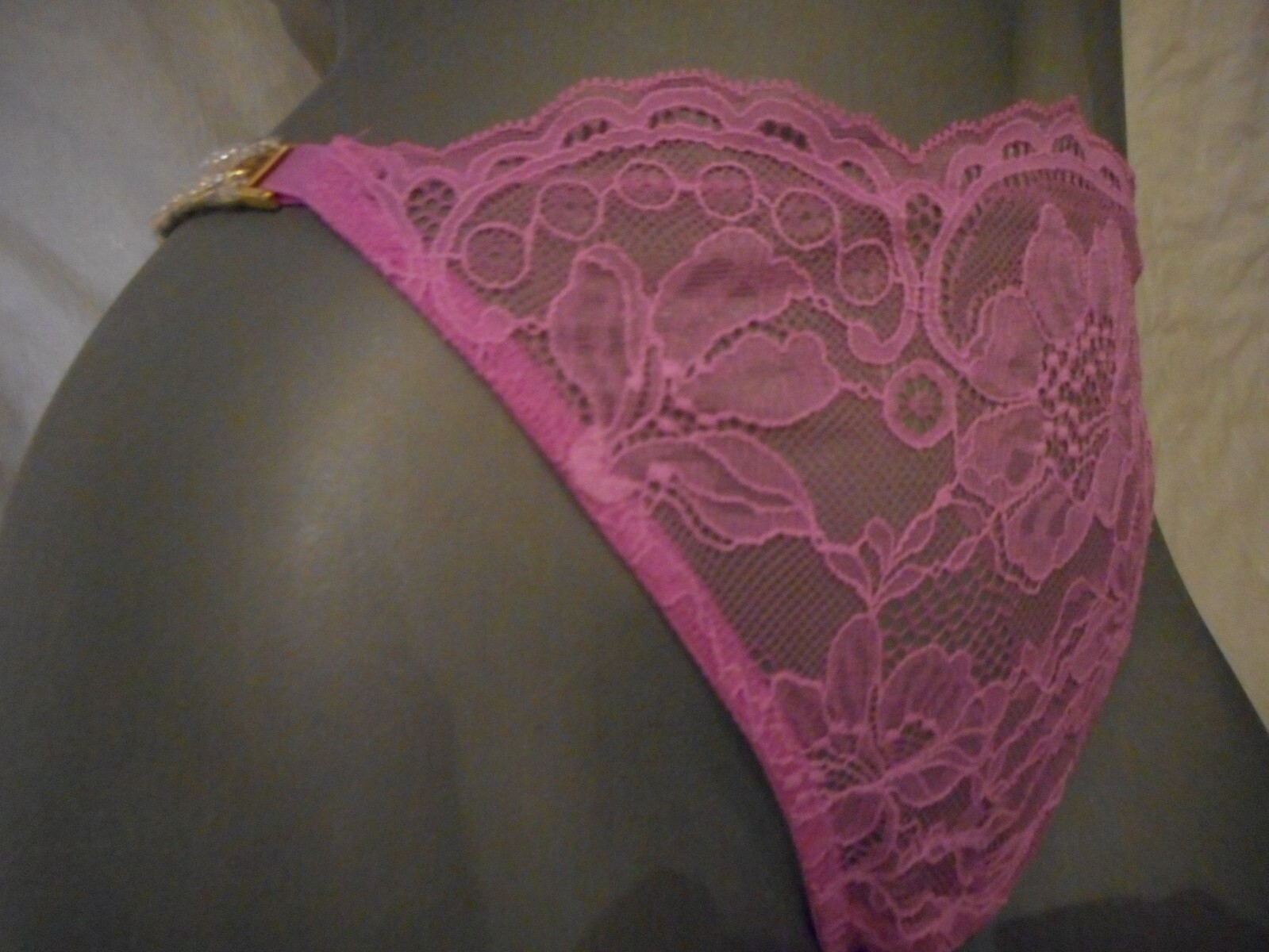 Victoria’s Secret Woman’s Very Sexy Thong String Woman Panty XL/XG
