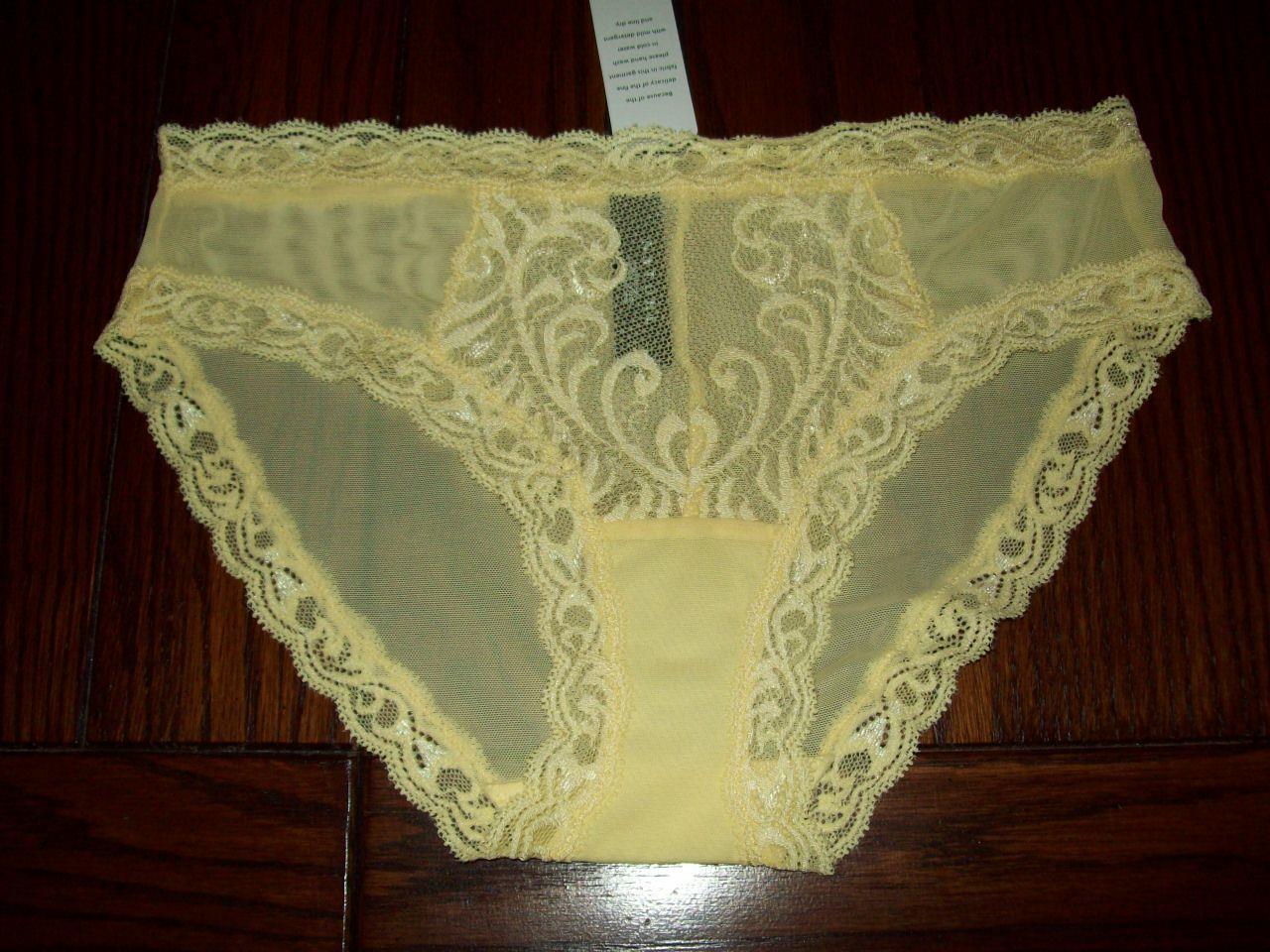 NWT NATORI FEATHERS HIPSTER PANTIES 753023 YELLOW YW001 L