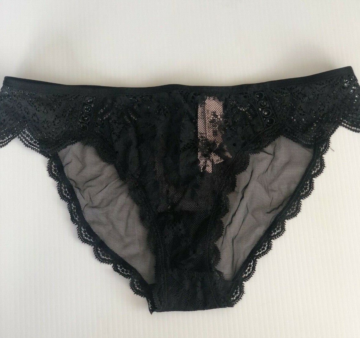 Victoria’s Secret Dream Angel Floral Lace Cheekini Panty XS M Low Rise