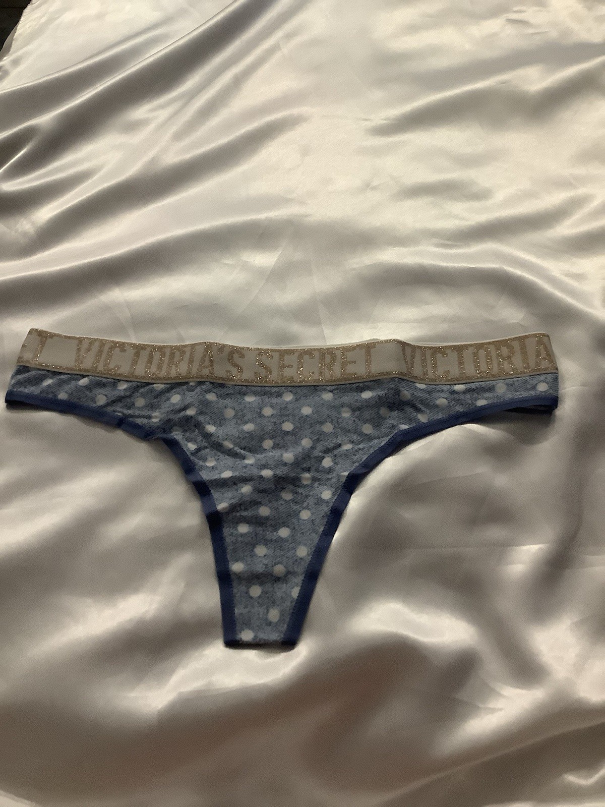 Victoria’s Secret PINK Women’s Thong Panties Blue Polka Dot Gold Glitter 1pk L