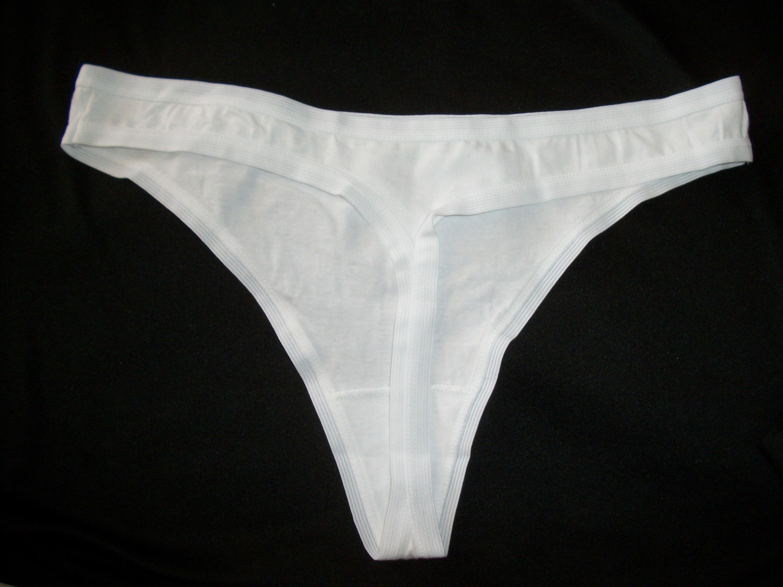 LADIES THONG BRIEF PANTY SIZE 8 / X-LARGE BY ARIZONA WHITE COLOR NWOT