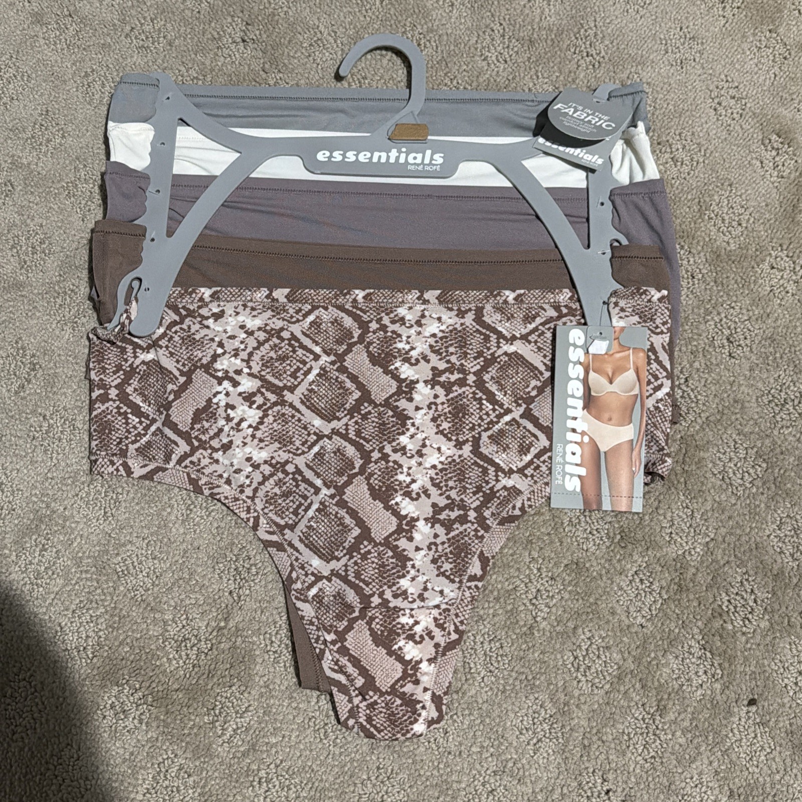 Essentials By Rene Rofe 5pk Flexible Fit Hi-Waist Thongs. Sz. M. NWT!