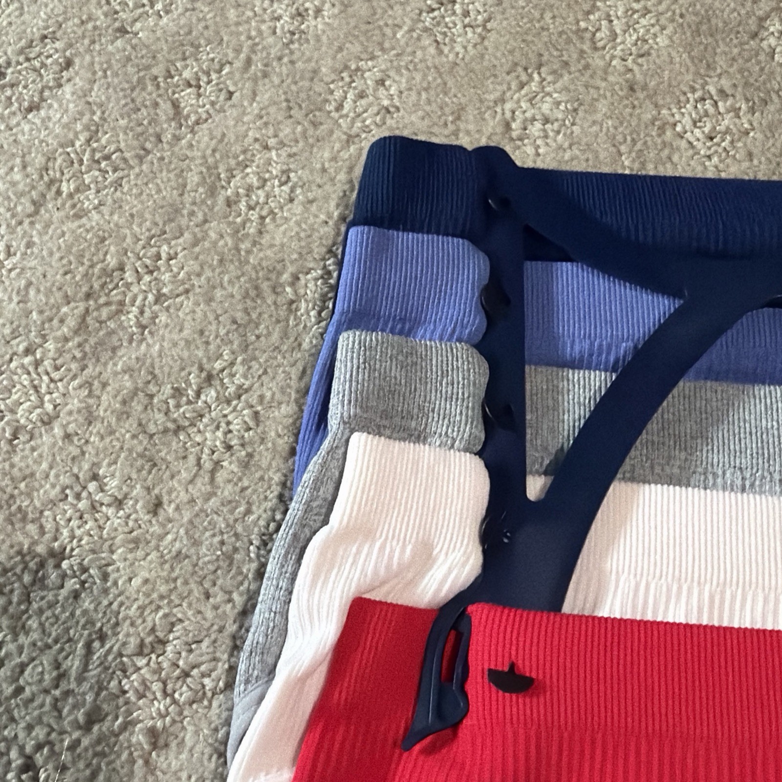 Gap Gapbody 5pk Seamless Ribbed Hipster Panties. Sz L. NWT!