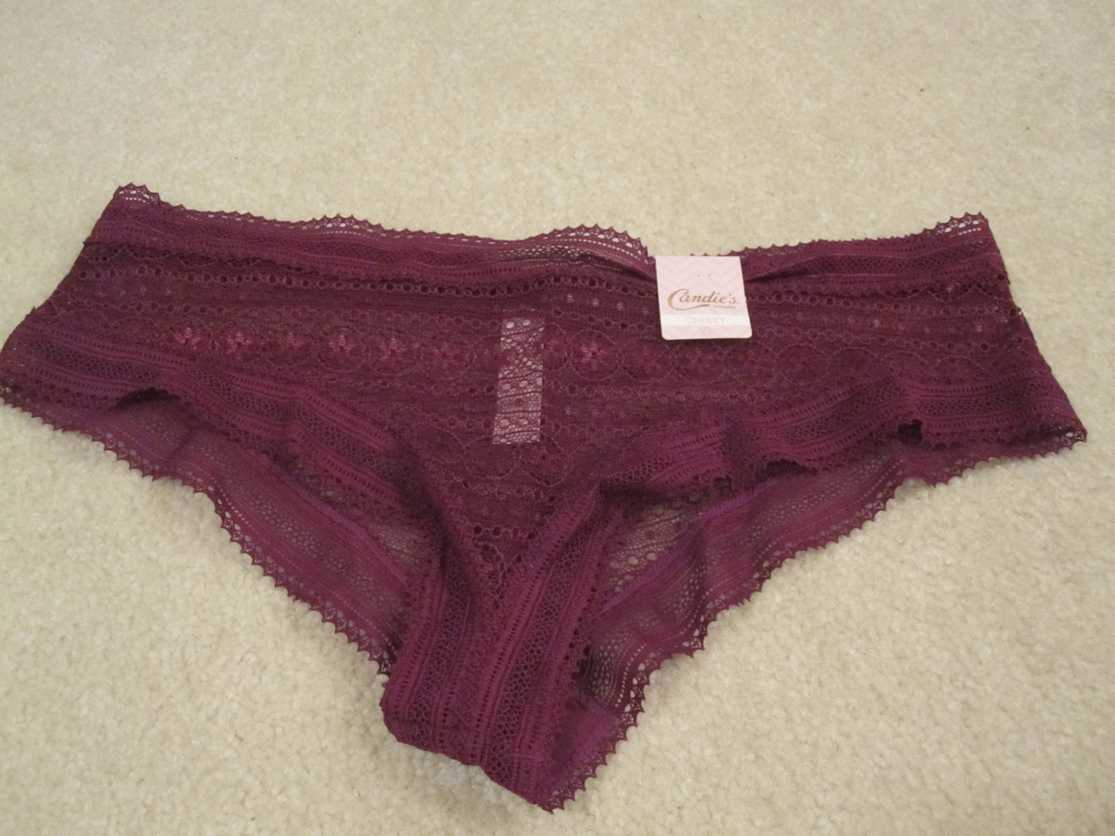 Candie’s ladies panties cheeky size 8 XL new with tags